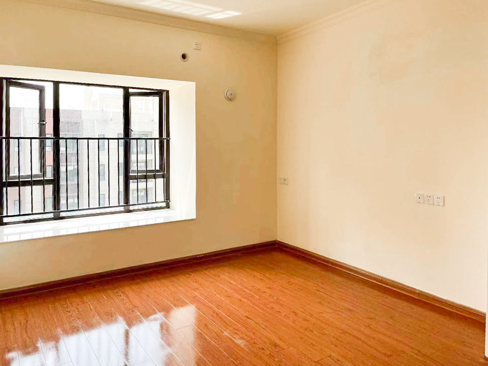 碧桂园荟隽棠 4室2厅2卫 119.8万 碧桂园荟隽棠 4室2厅2卫 119.8万卧室