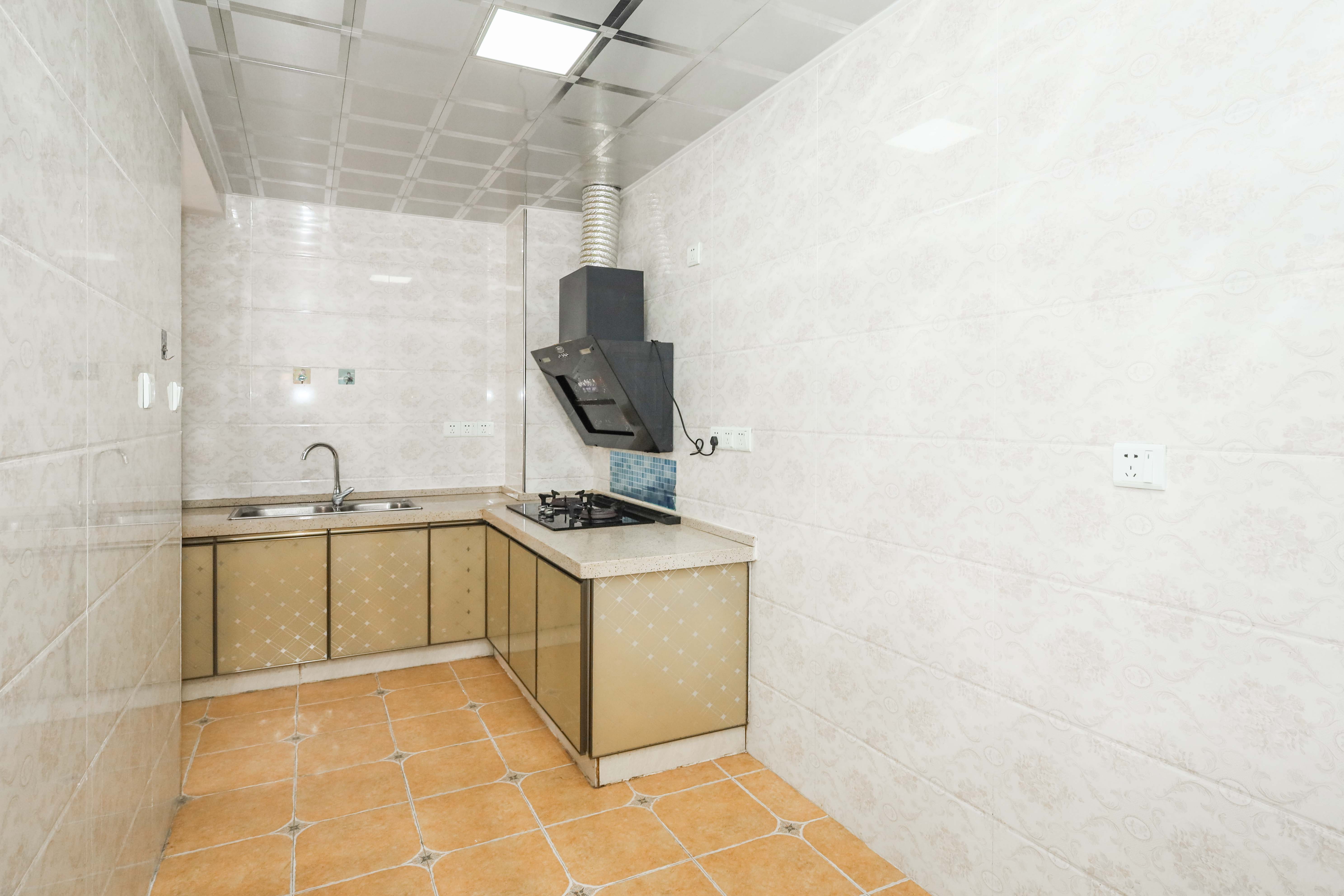 保利麓谷林语B区 4室2厅2卫 118.0万 保利麓谷林语B区 4室2厅2卫 118.0万其他