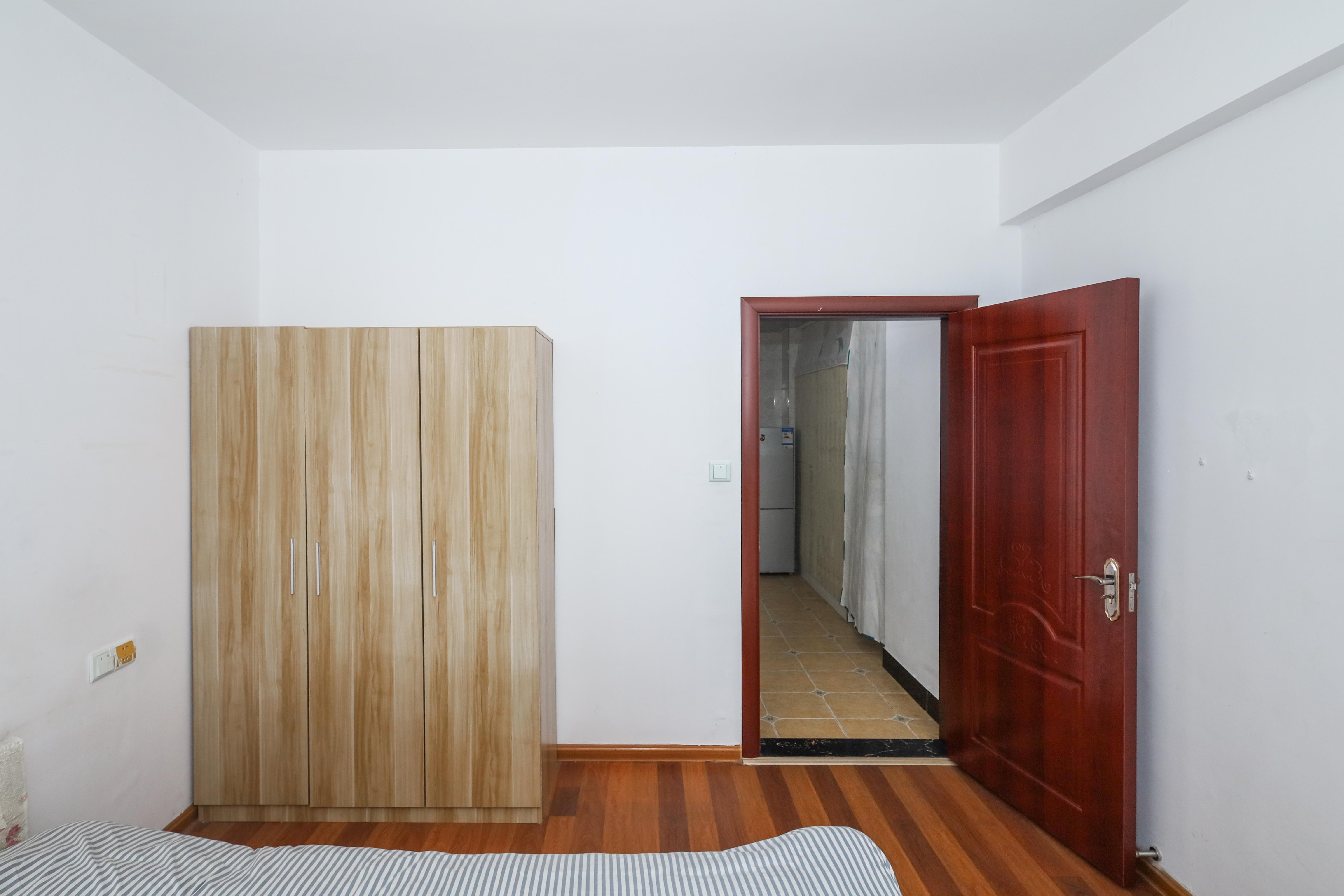 保利麓谷林语B区 4室2厅2卫 118.0万 保利麓谷林语B区 4室2厅2卫 118.0万其他