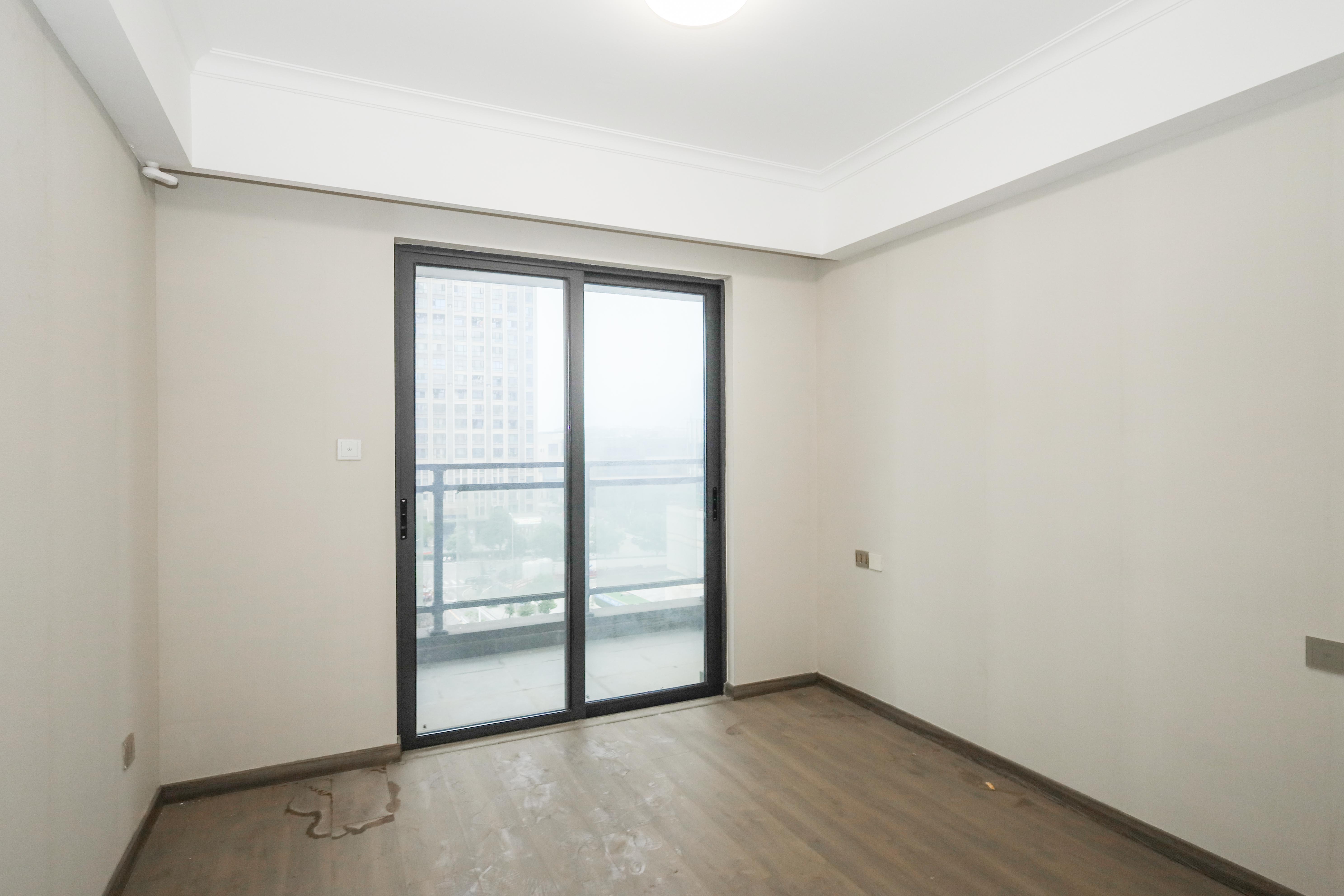 梦想新天地  3室2厅2卫    151.8万 梦想新天地  3室2厅2卫    151.8万卧室