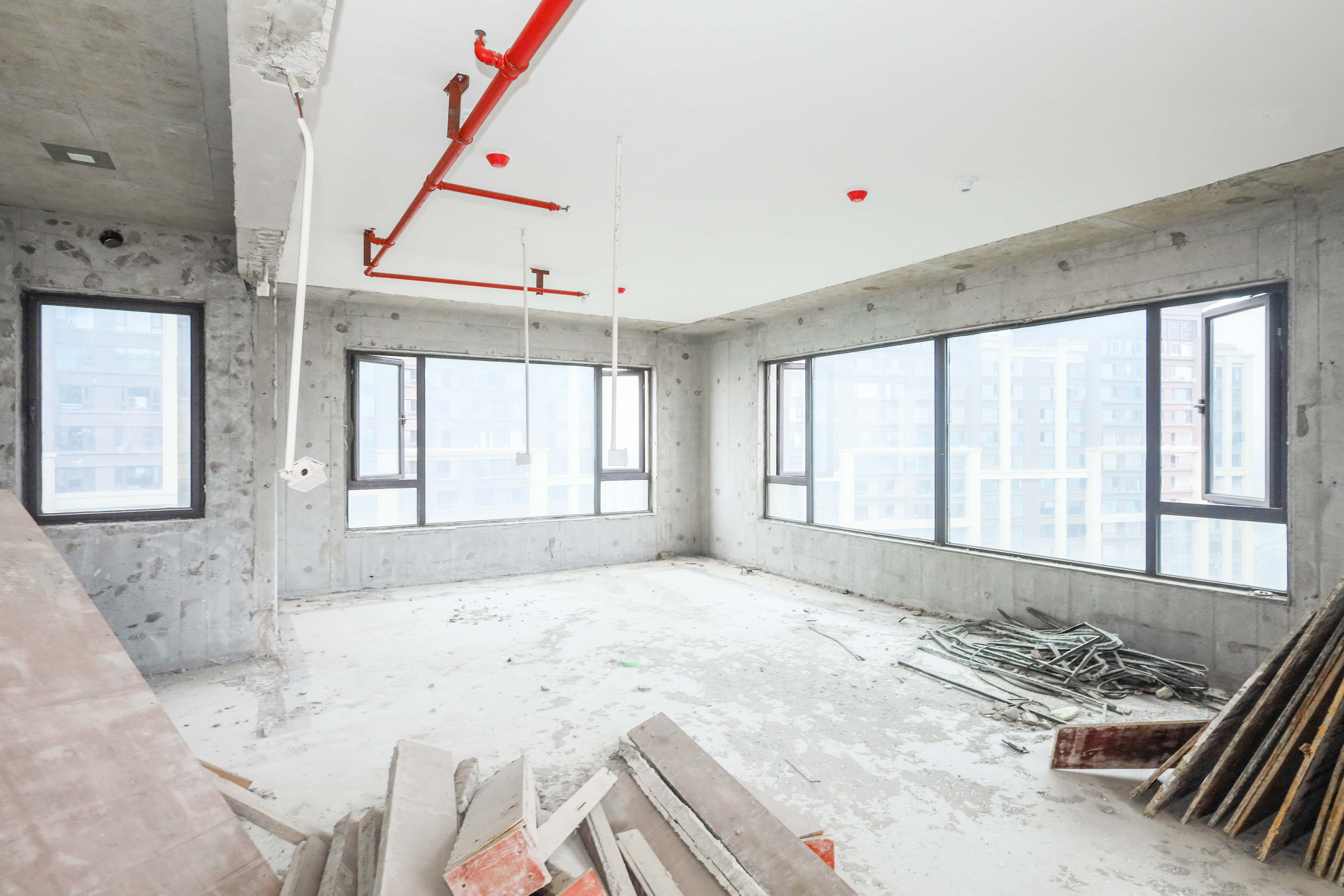 建发央著  4室2厅2卫   344.70万客厅