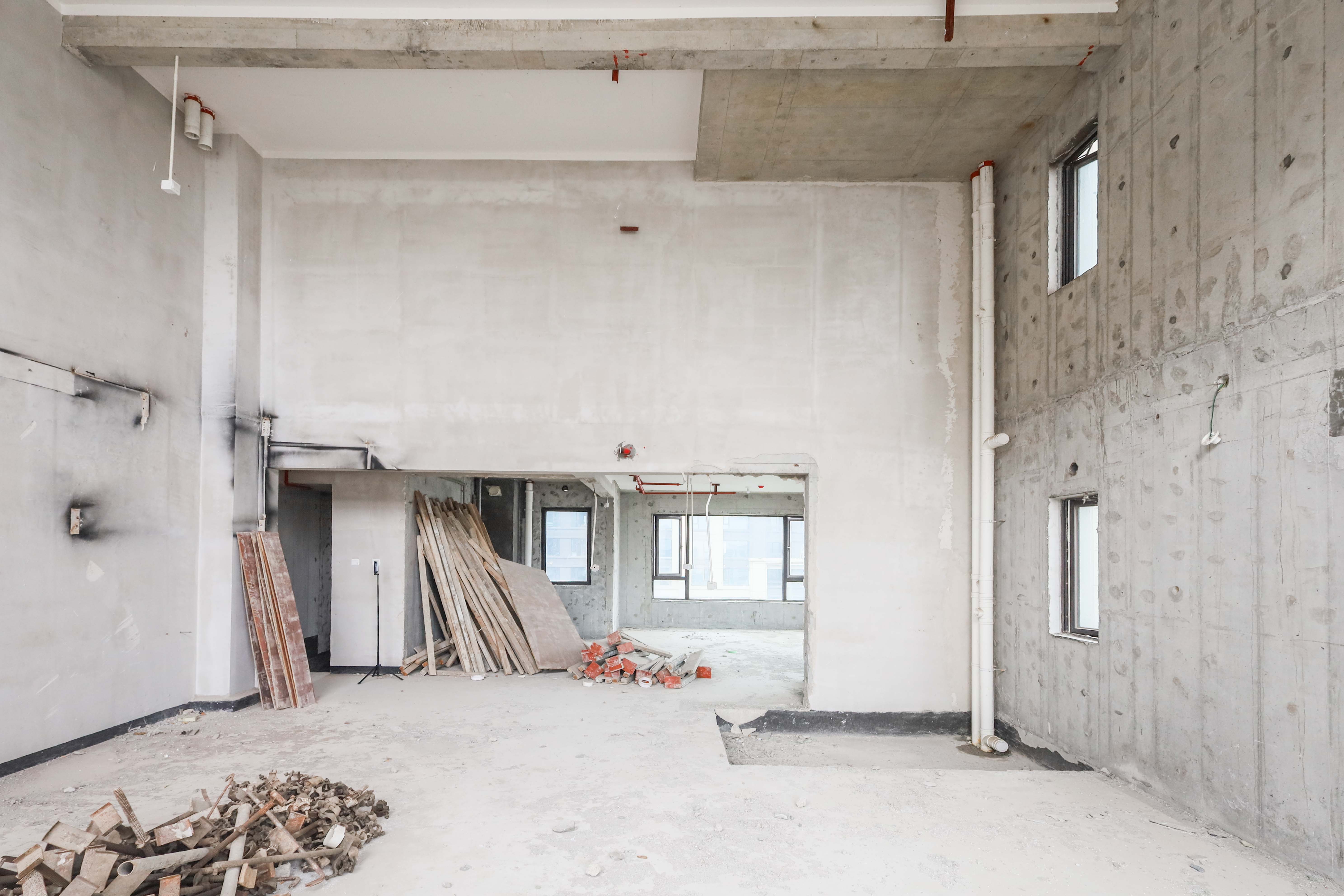 建发央著  4室2厅2卫   344.70万客厅