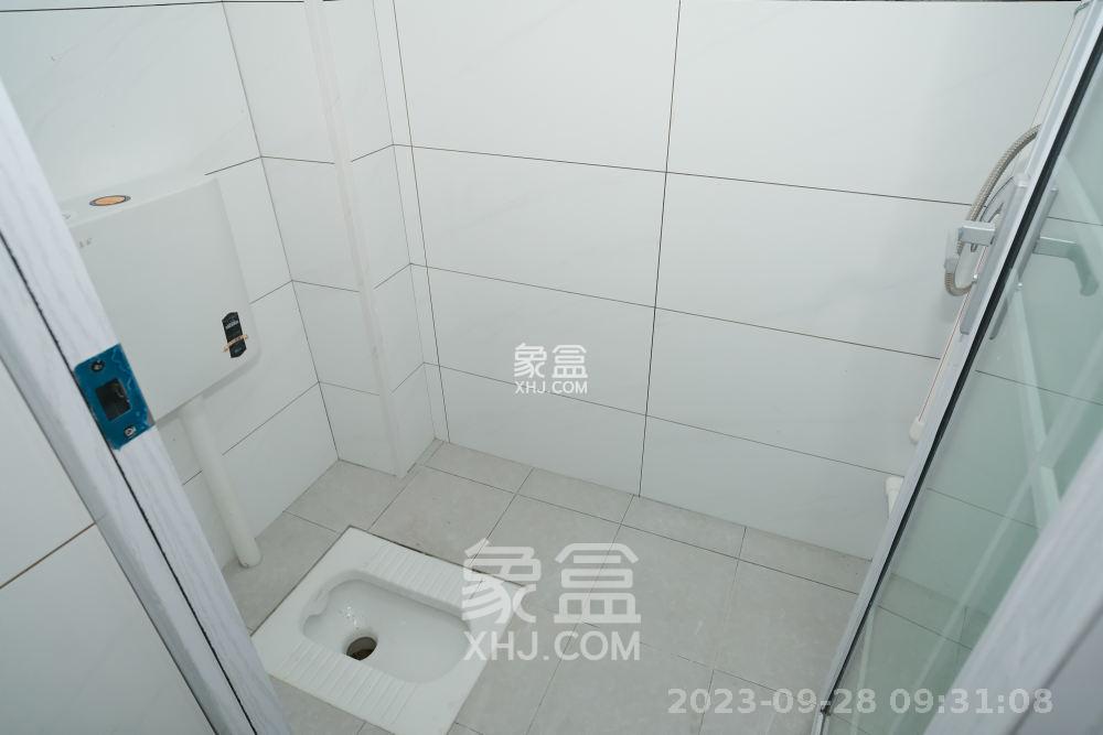 湘绣城  2室2厅1卫   1600.00元/月室内图
