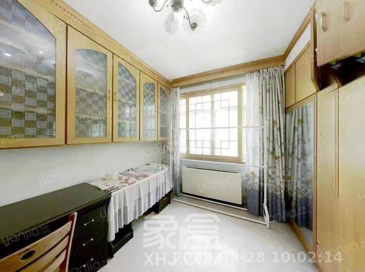 向韶村  3室2厅1卫   2500.00元/月室内图