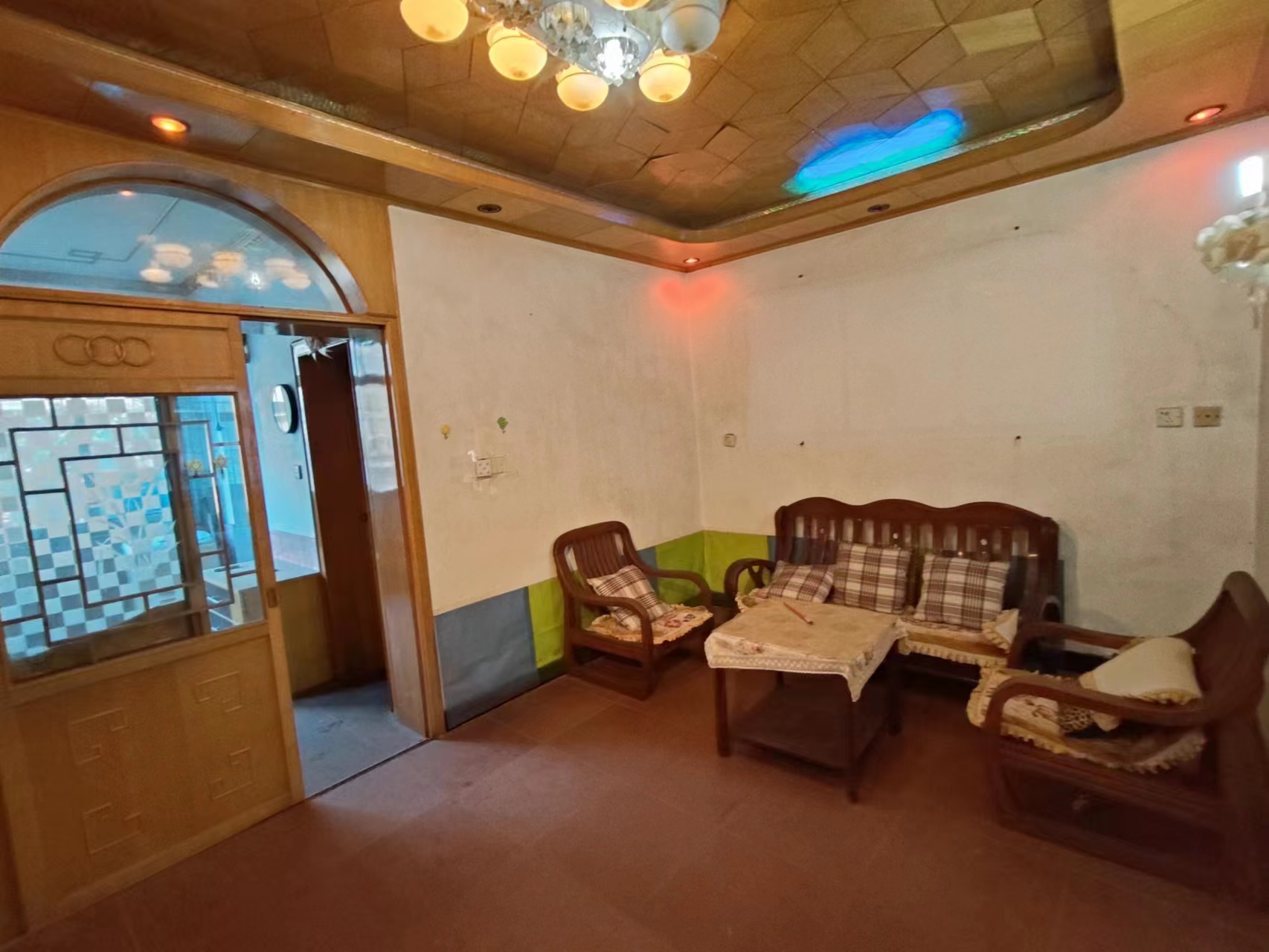 轴承厂 2室1厅1卫 21.8万 轴承厂 2室1厅1卫 21.8万室内图