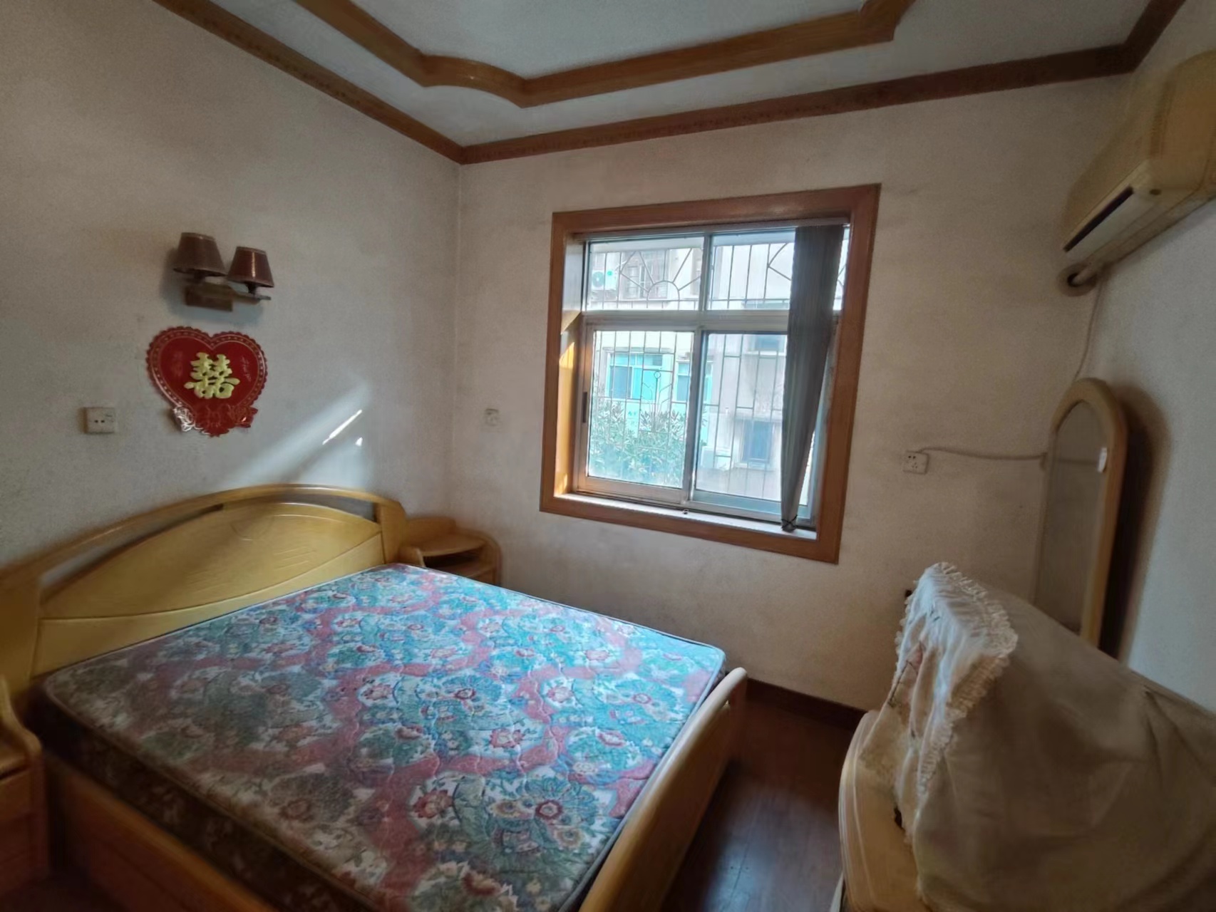 轴承厂 2室1厅1卫 21.8万 轴承厂 2室1厅1卫 21.8万室内图