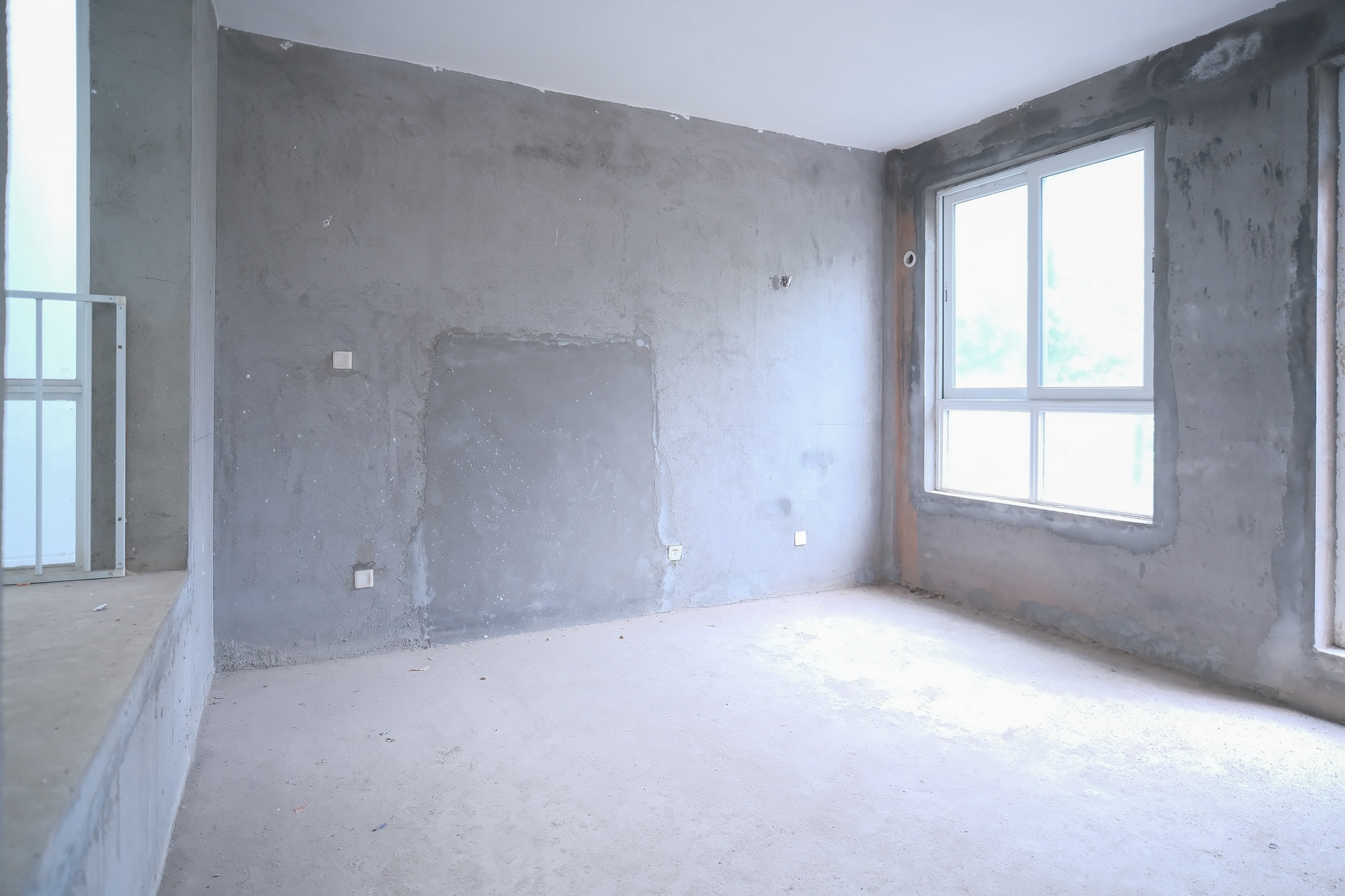 山水湾  4室2厅1卫    408.0万 山水湾  4室2厅1卫    408.0万卧室