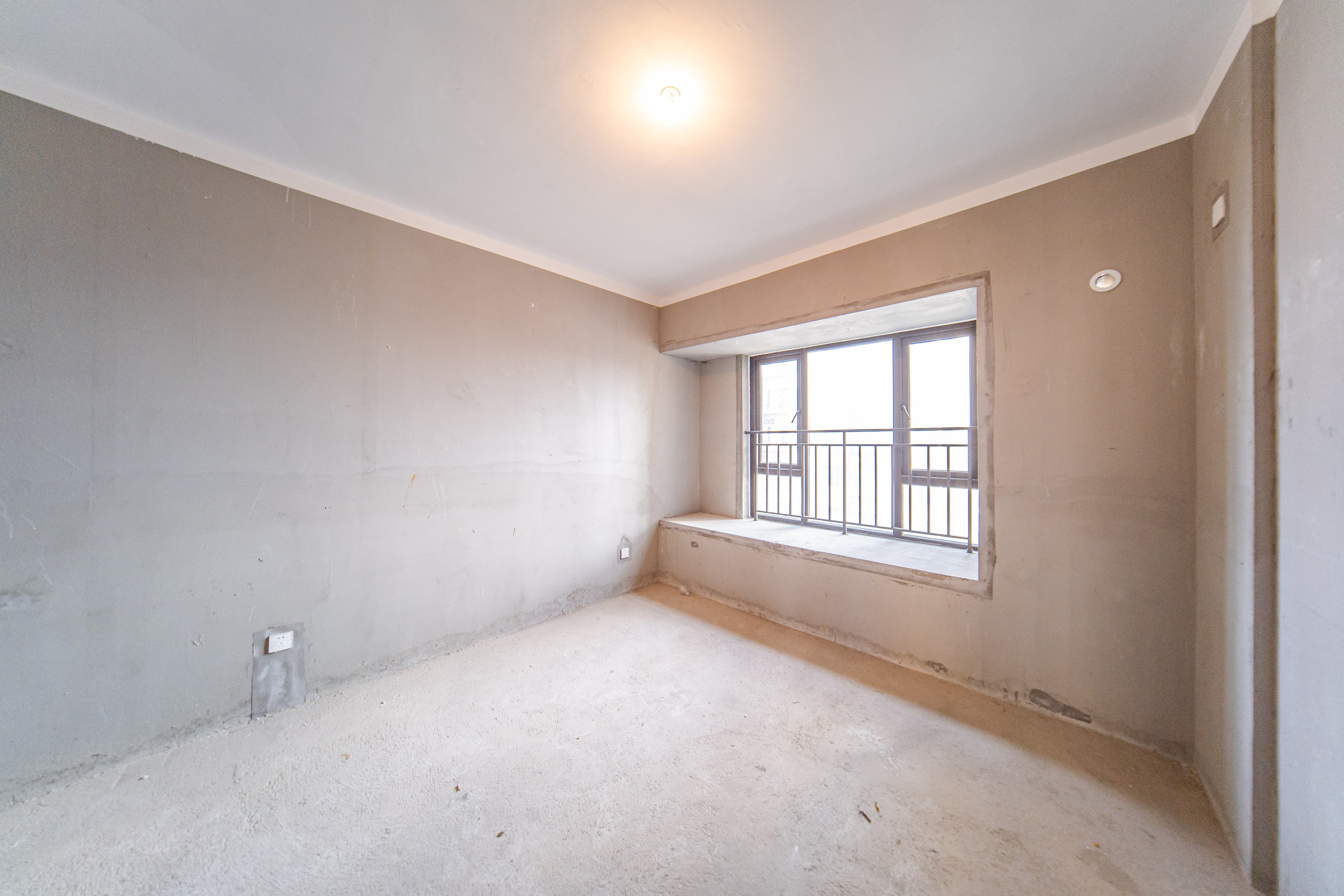 蓝光雍锦半岛 4室2厅1卫 138.0万 蓝光雍锦半岛 4室2厅1卫 138.0万卧室