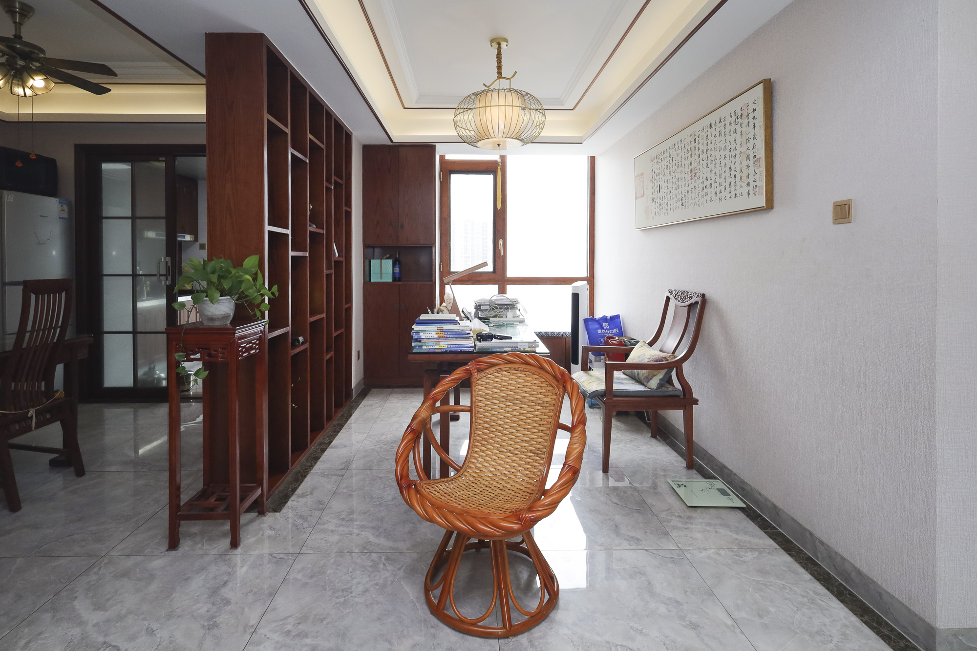 世茂外滩里（世茂铂翠湾三期）  4室2厅2卫    225.0万客厅