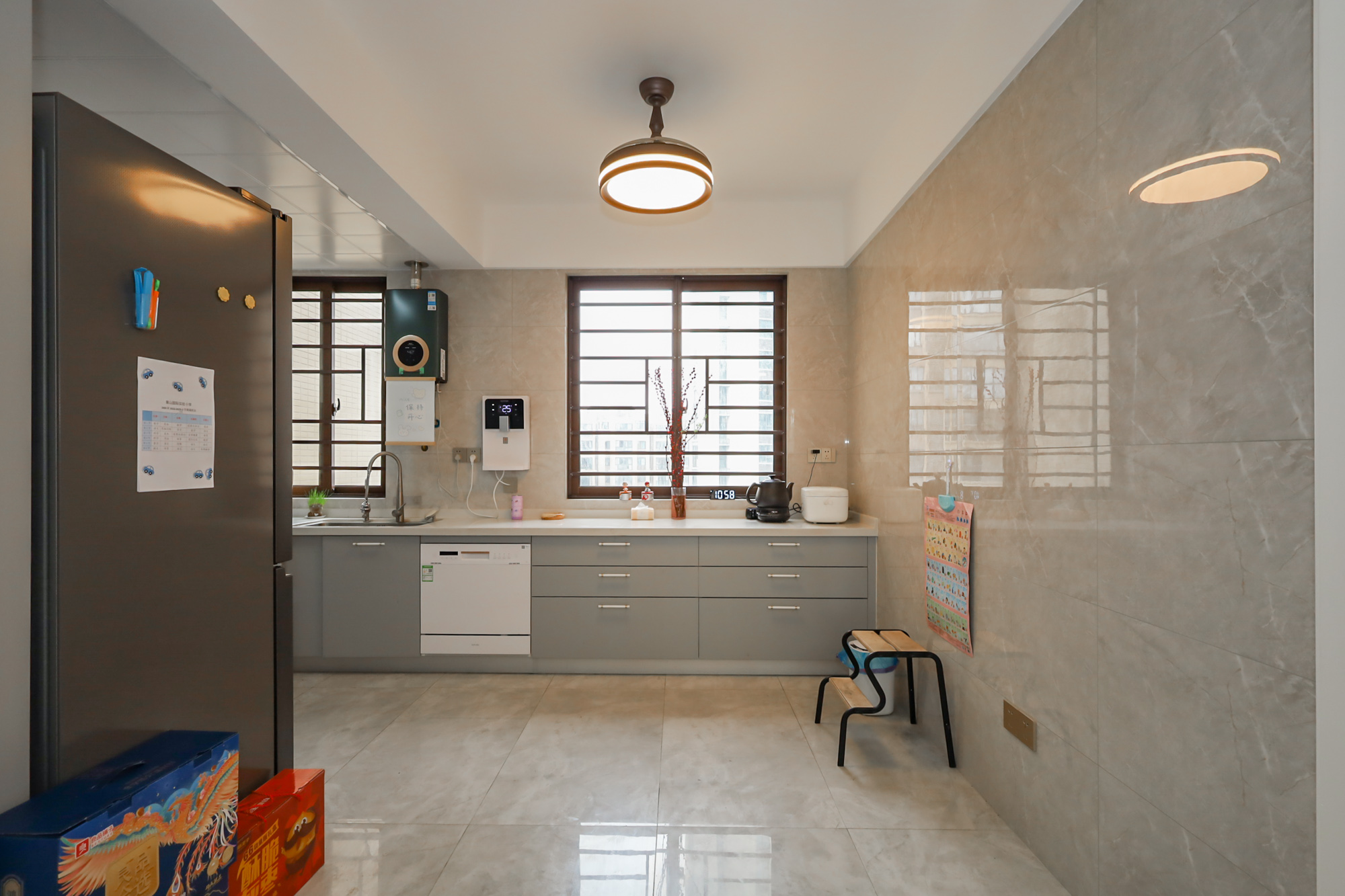 盛景谷山里  3室2厅2卫    118.8万厨房