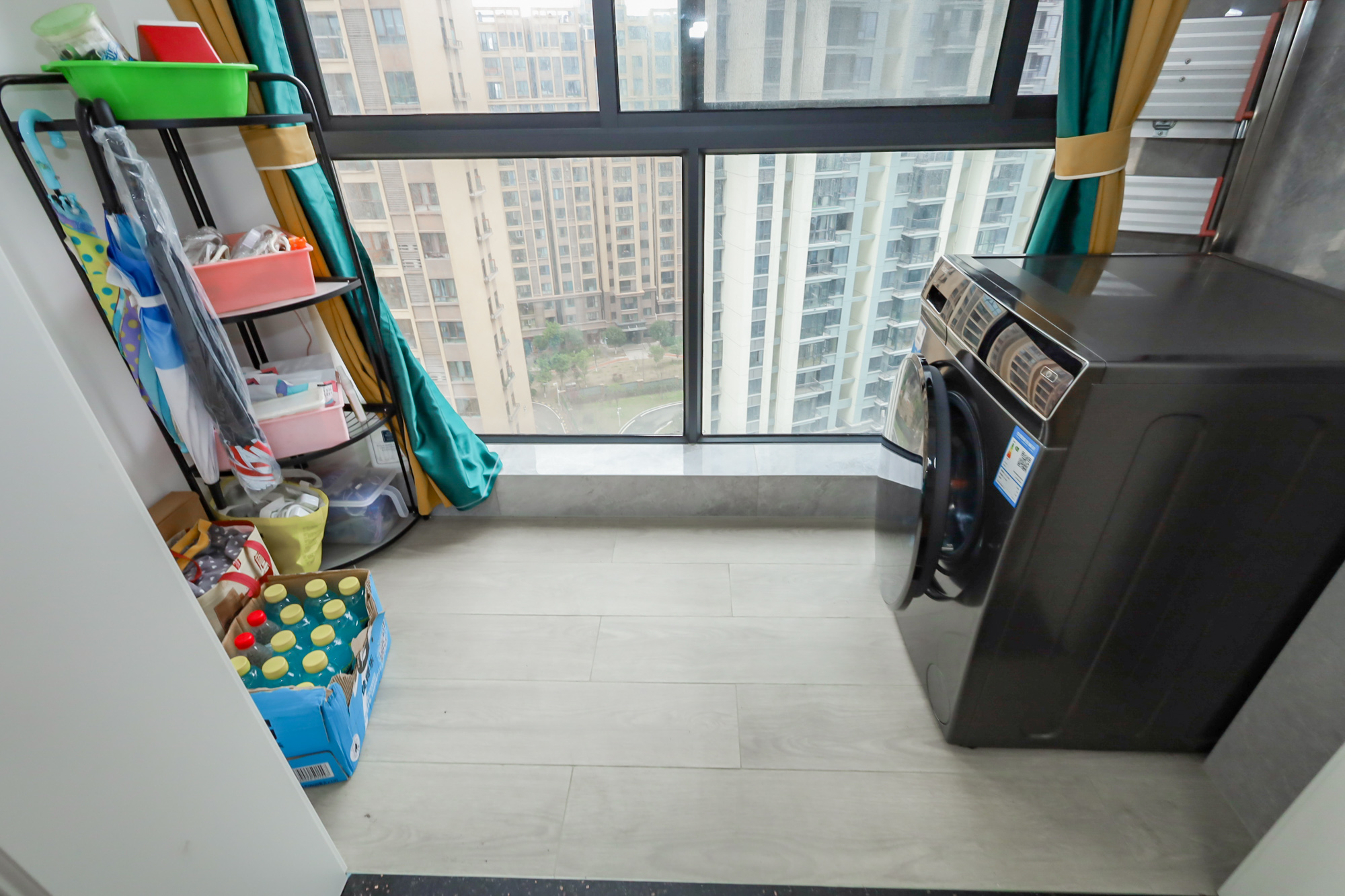 盛景谷山里  3室2厅2卫    118.8万阳台