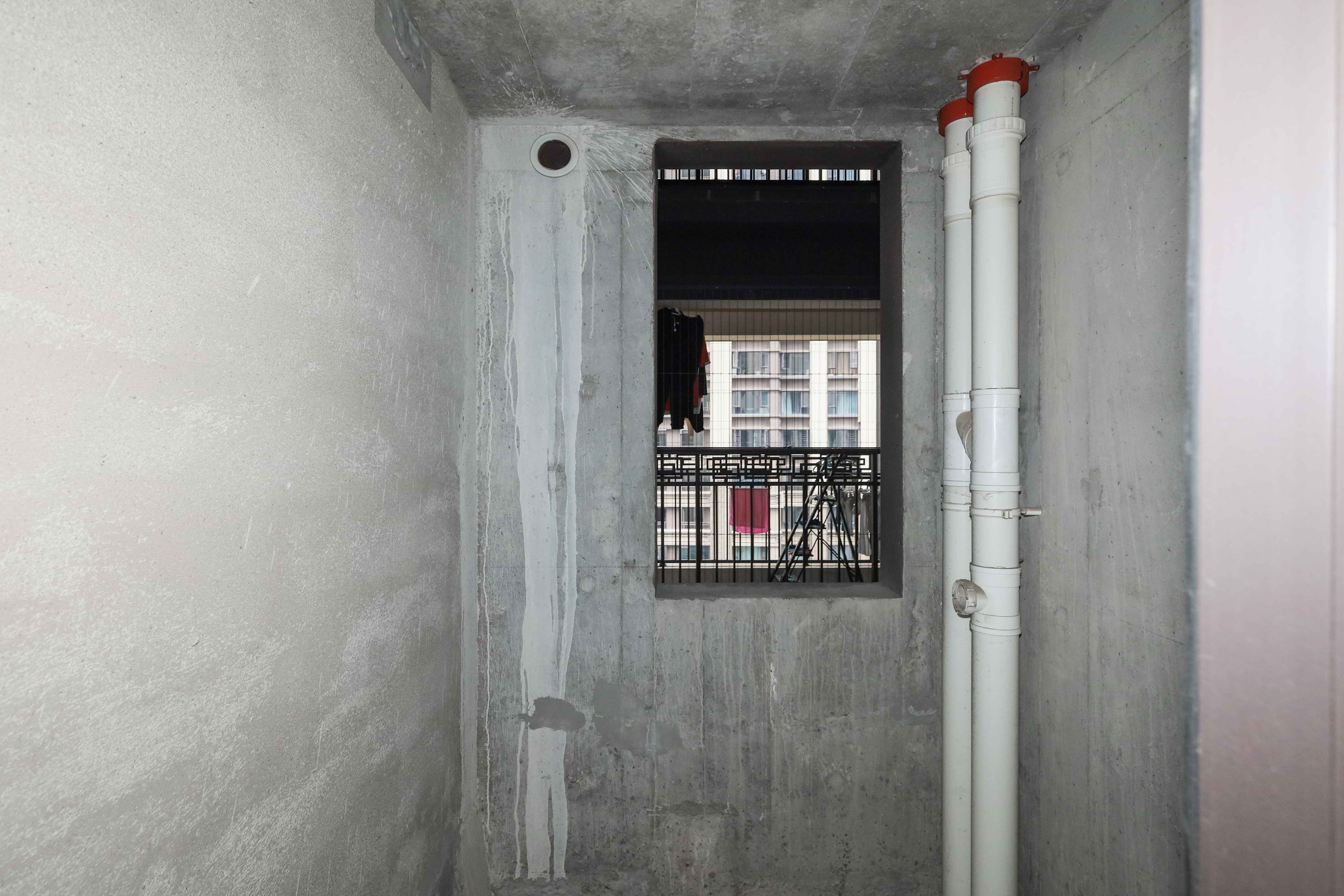 建发央著  3室2厅2卫   173.80万卫生间