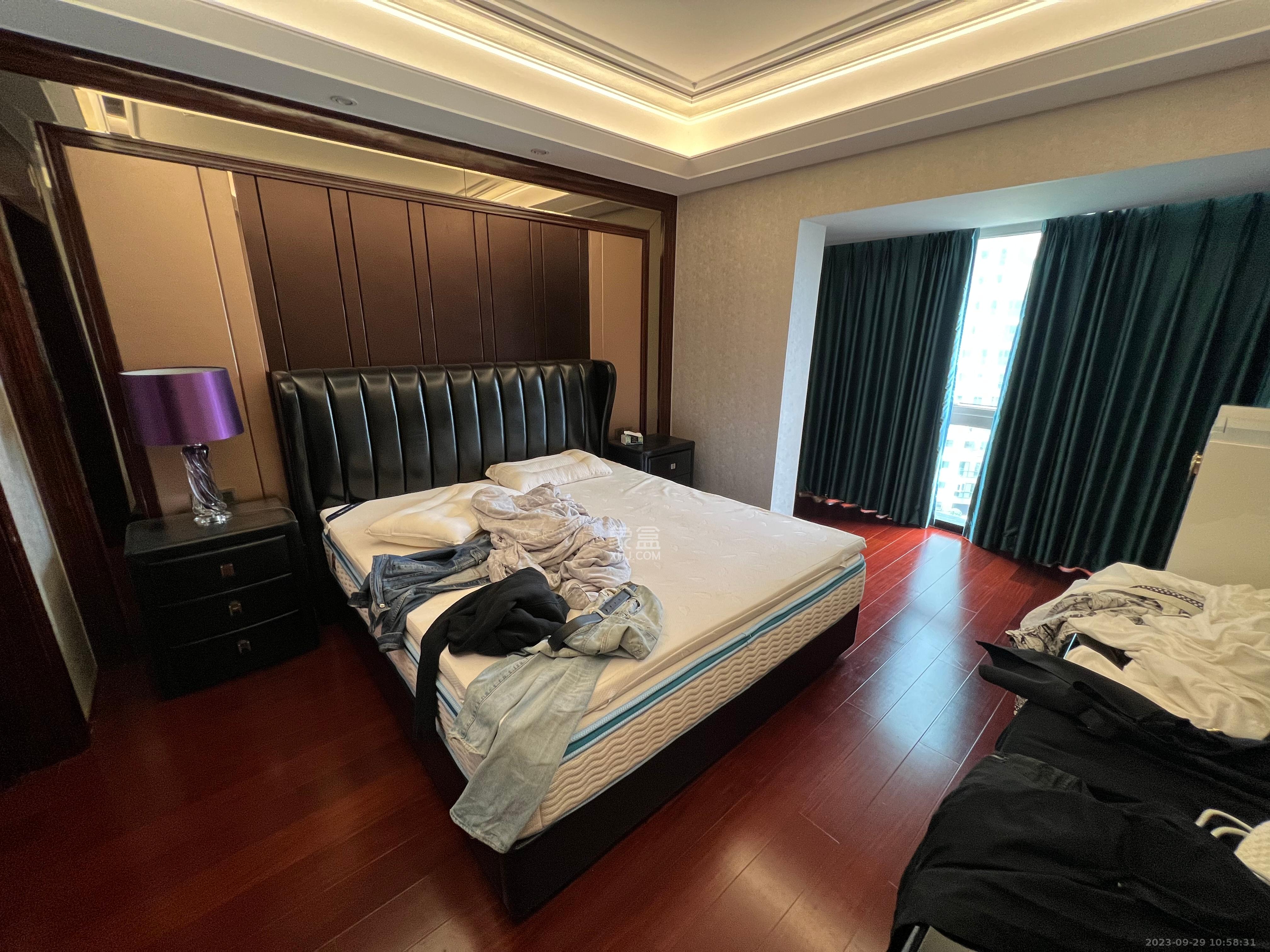 北辰定江洋  3室2厅2卫    18500.0元/月室内图