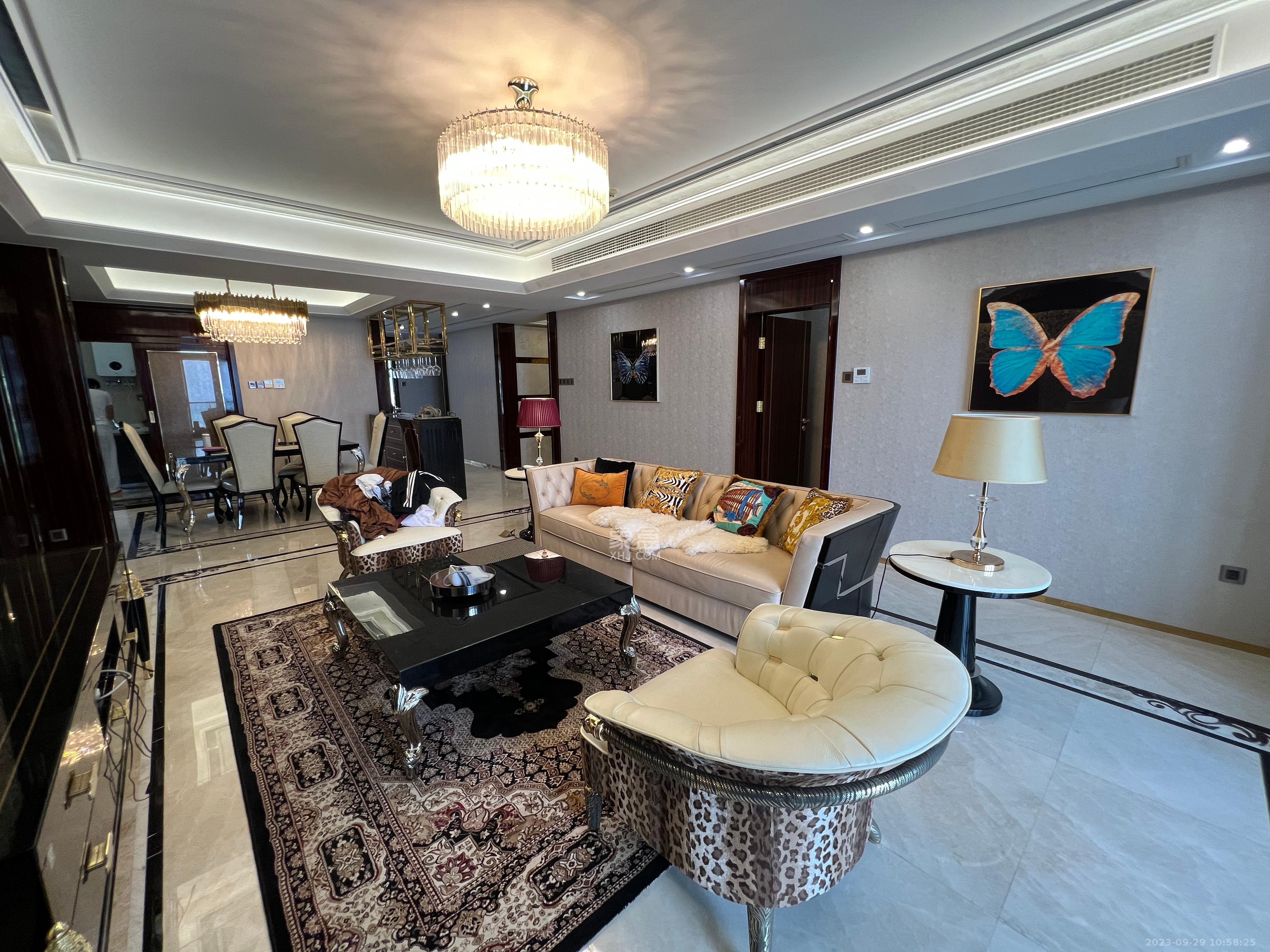 北辰定江洋  3室2厅2卫    18500.0元/月室内图