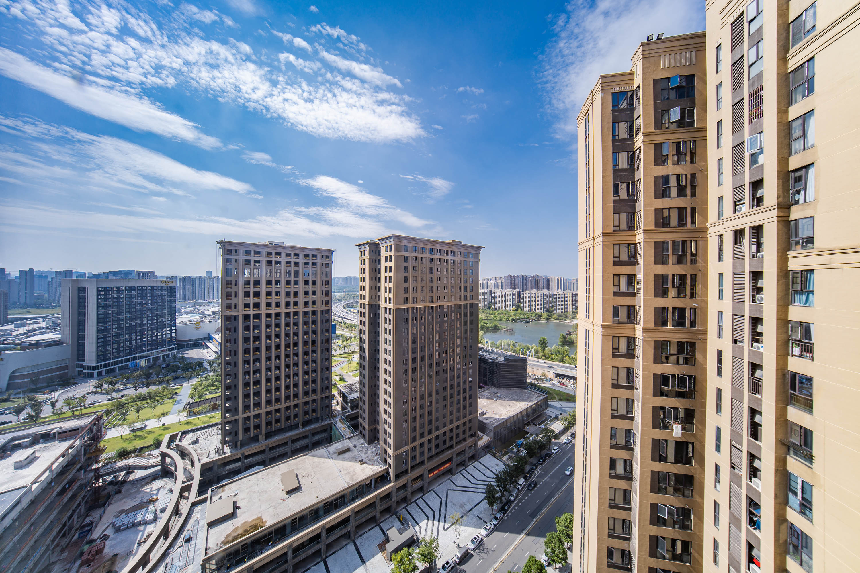 洋湖18克拉（旷远洋湖18克拉）  4室2厅1卫    185.0万其他