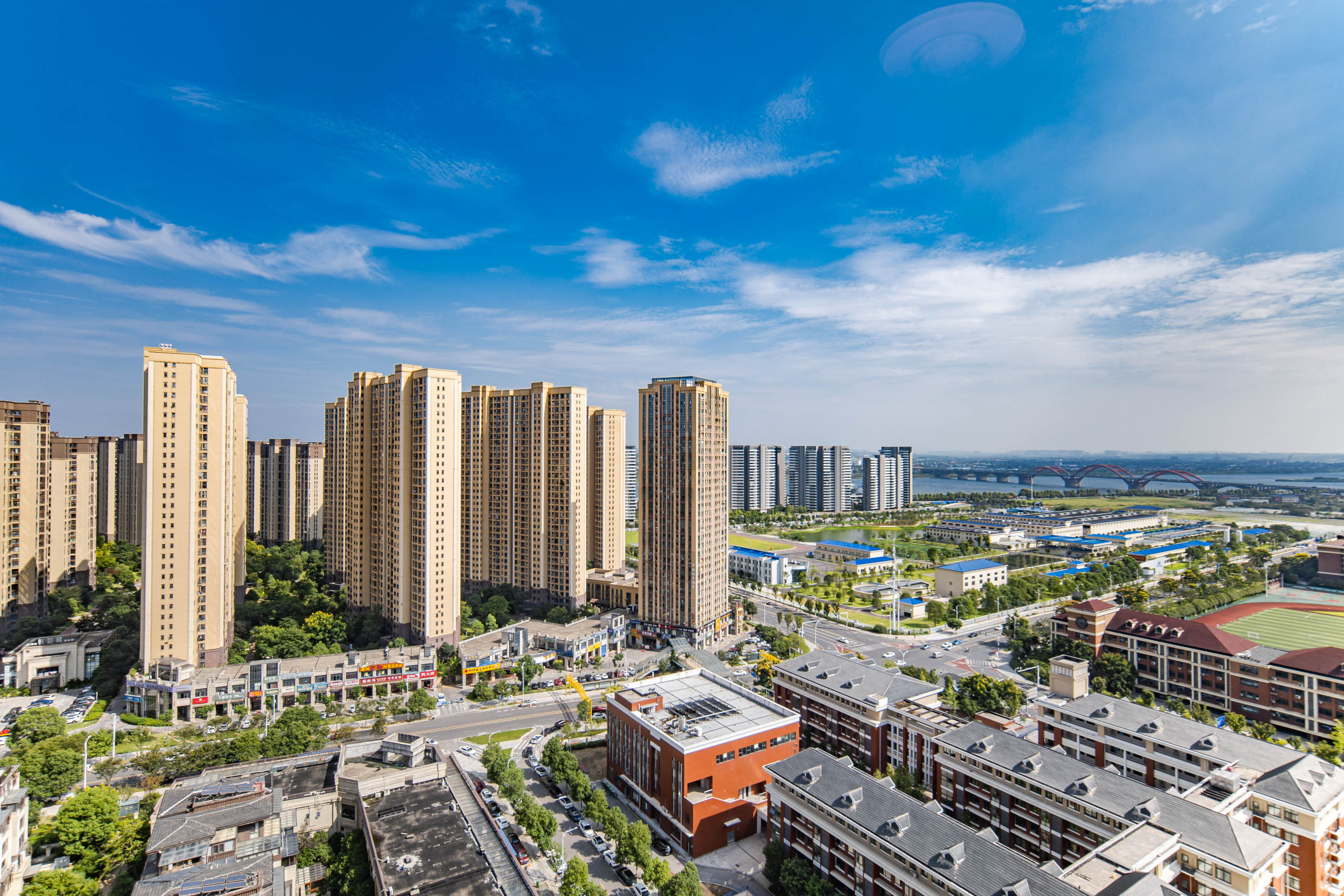 洋湖18克拉（旷远洋湖18克拉）  4室2厅1卫    185.0万其他