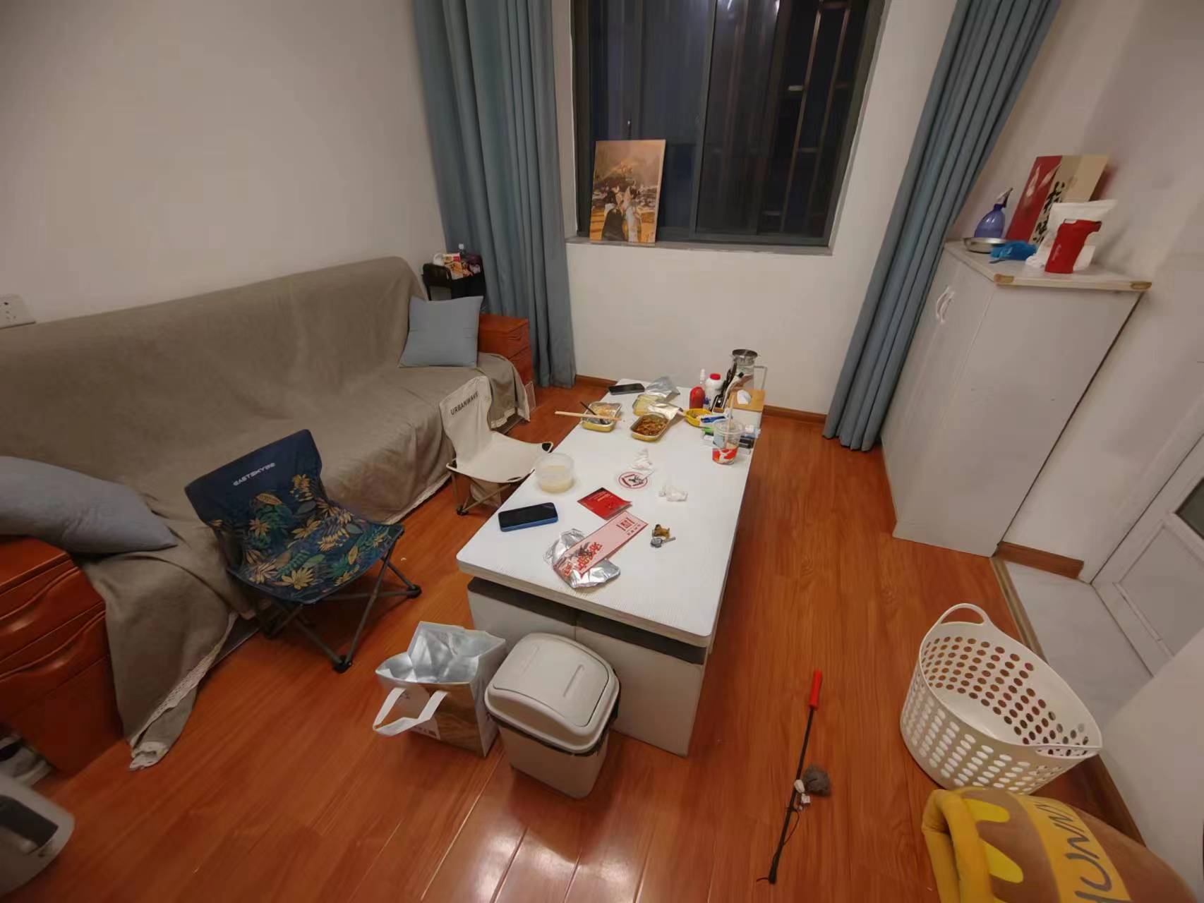 建设北路散盘 1室1厅1卫 13.8万 建设北路散盘 1室1厅1卫 13.8万客厅