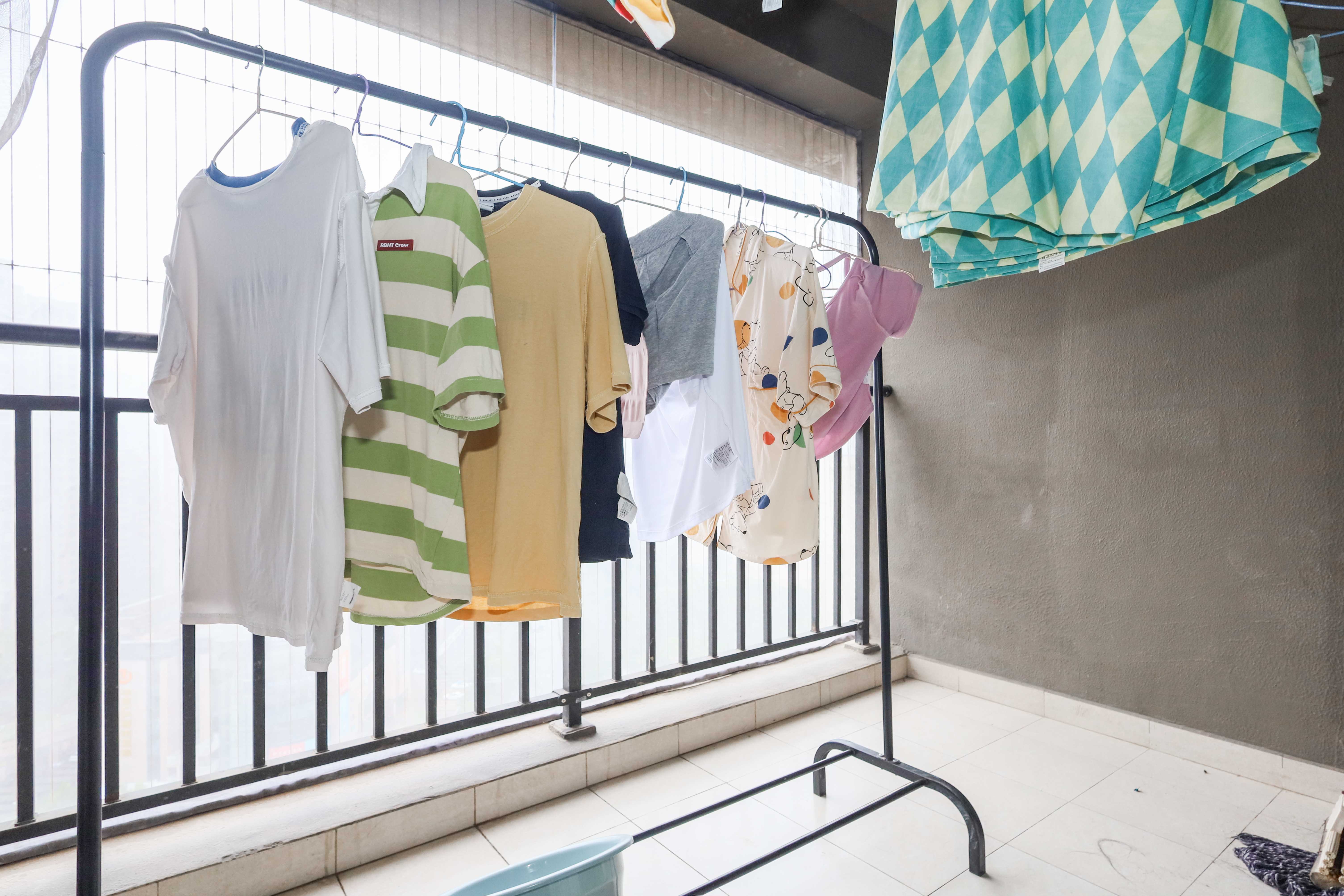 万科城市花园  2室2厅1卫   88.00万阳台
