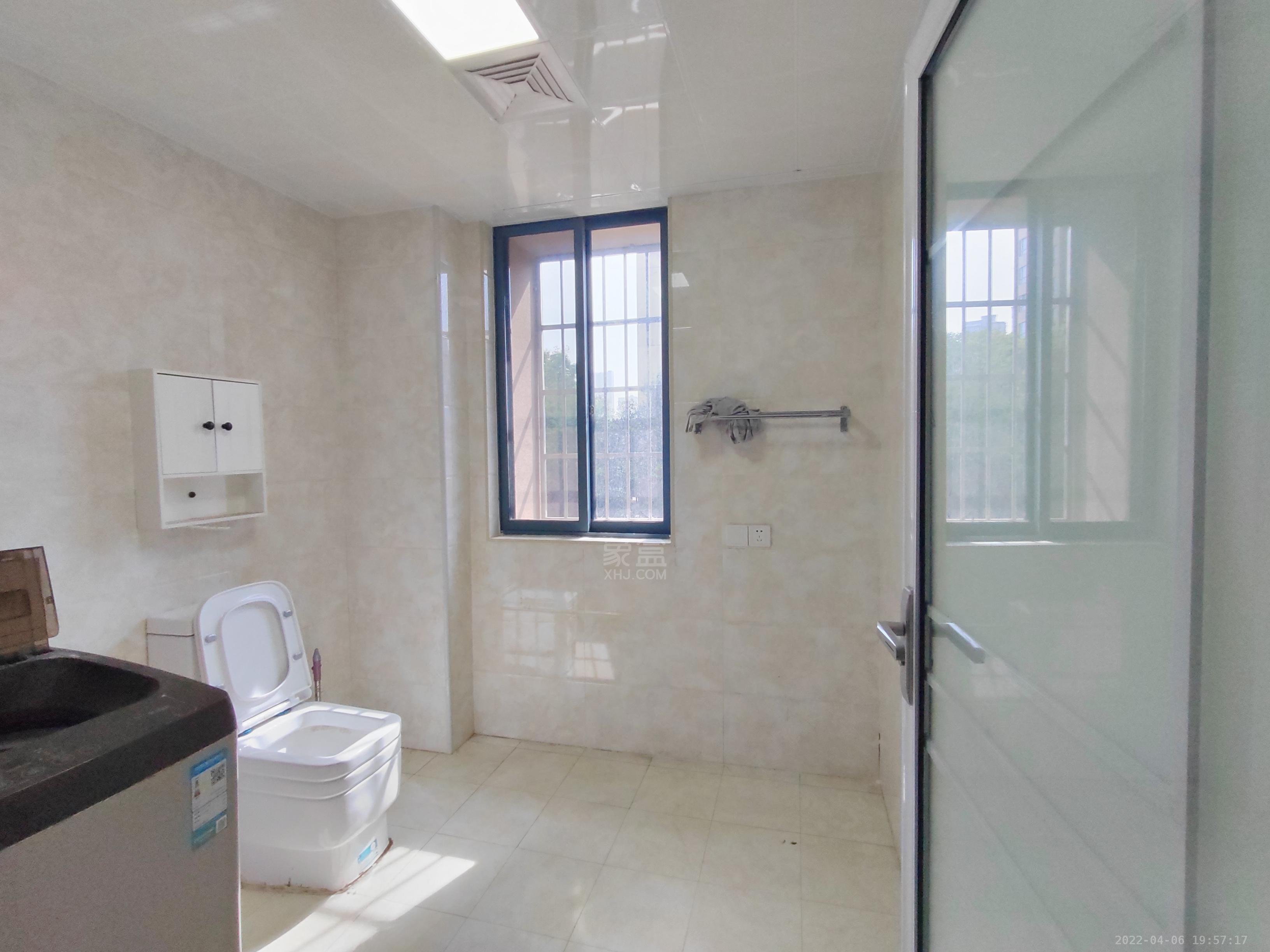 金质颐园  3室2厅2卫   59.80万 金质颐园  3室2厅2卫   59.80万室内图