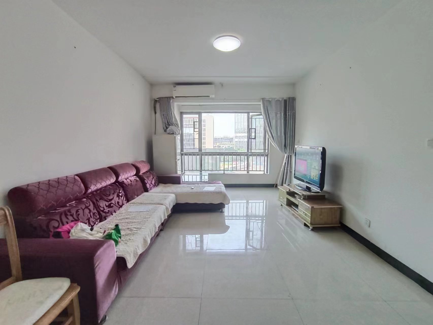 流金岁月-华晨国际 2室1厅1卫 54.8万 流金岁月-华晨国际 2室1厅1卫 54.8万室内图