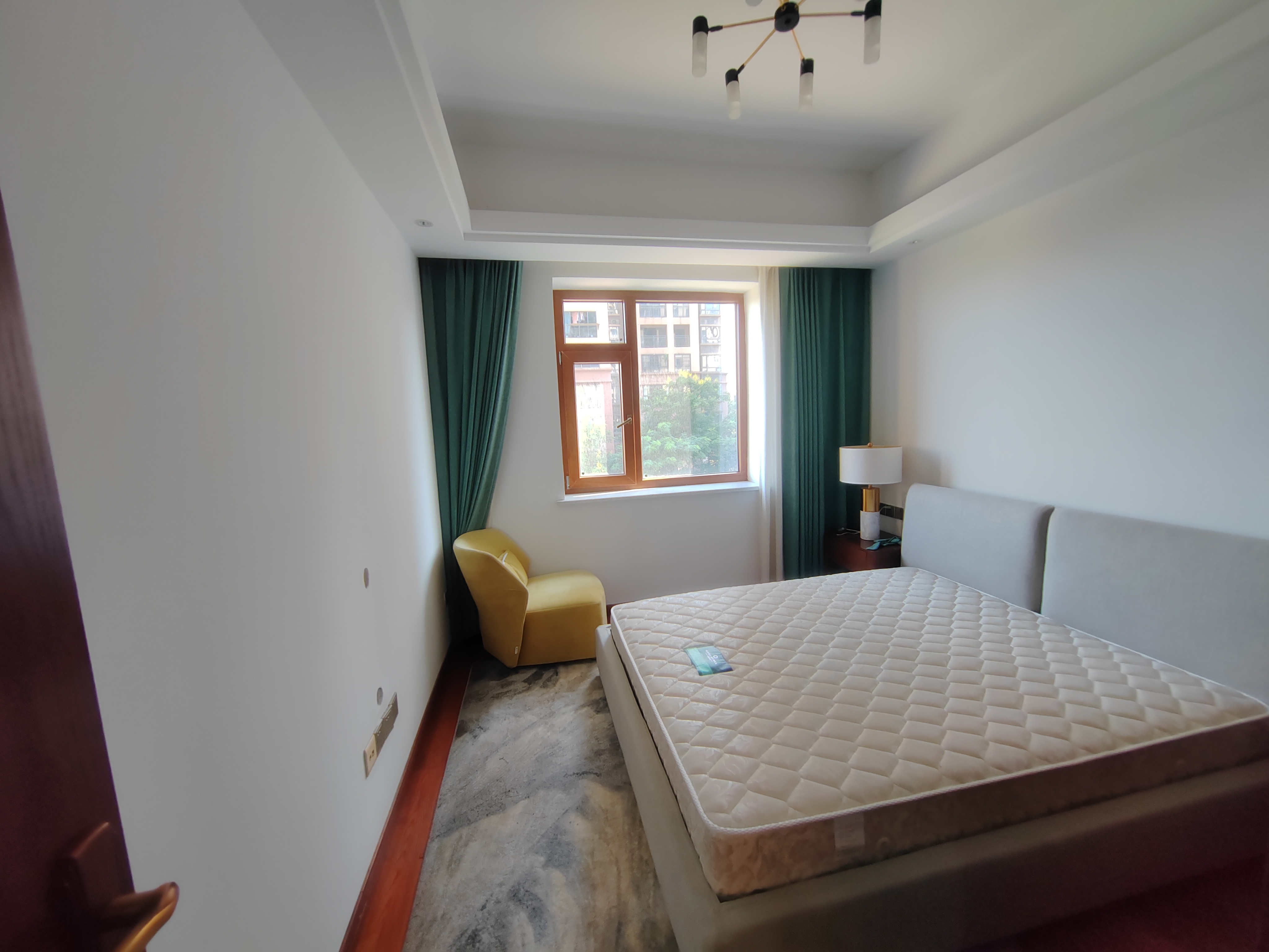 城市公园 3室2厅2卫 114.8万 城市公园 3室2厅2卫 114.8万室内图