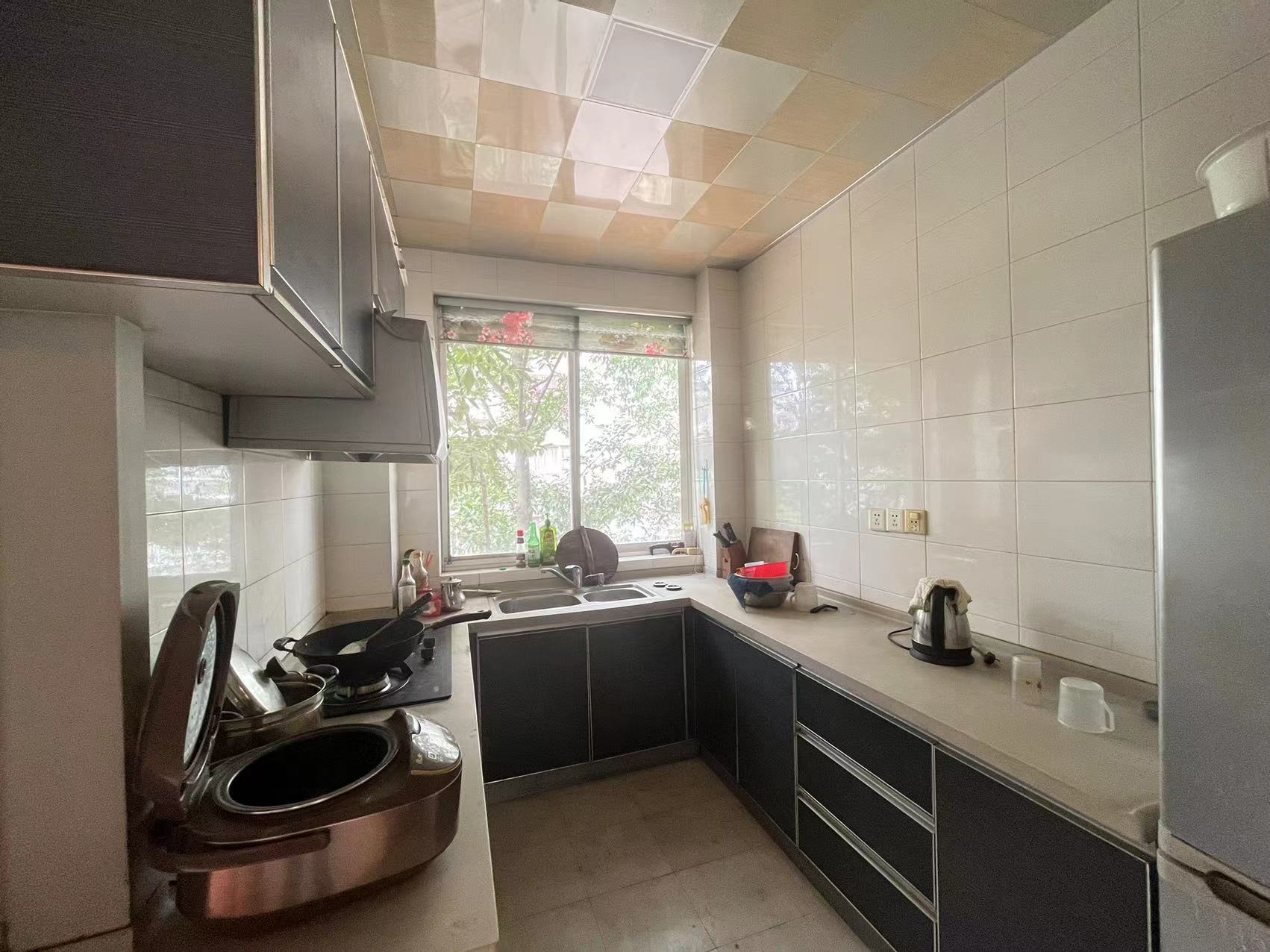 西子花园 3室2厅2卫 68.0万 西子花园 3室2厅2卫 68.0万室内图