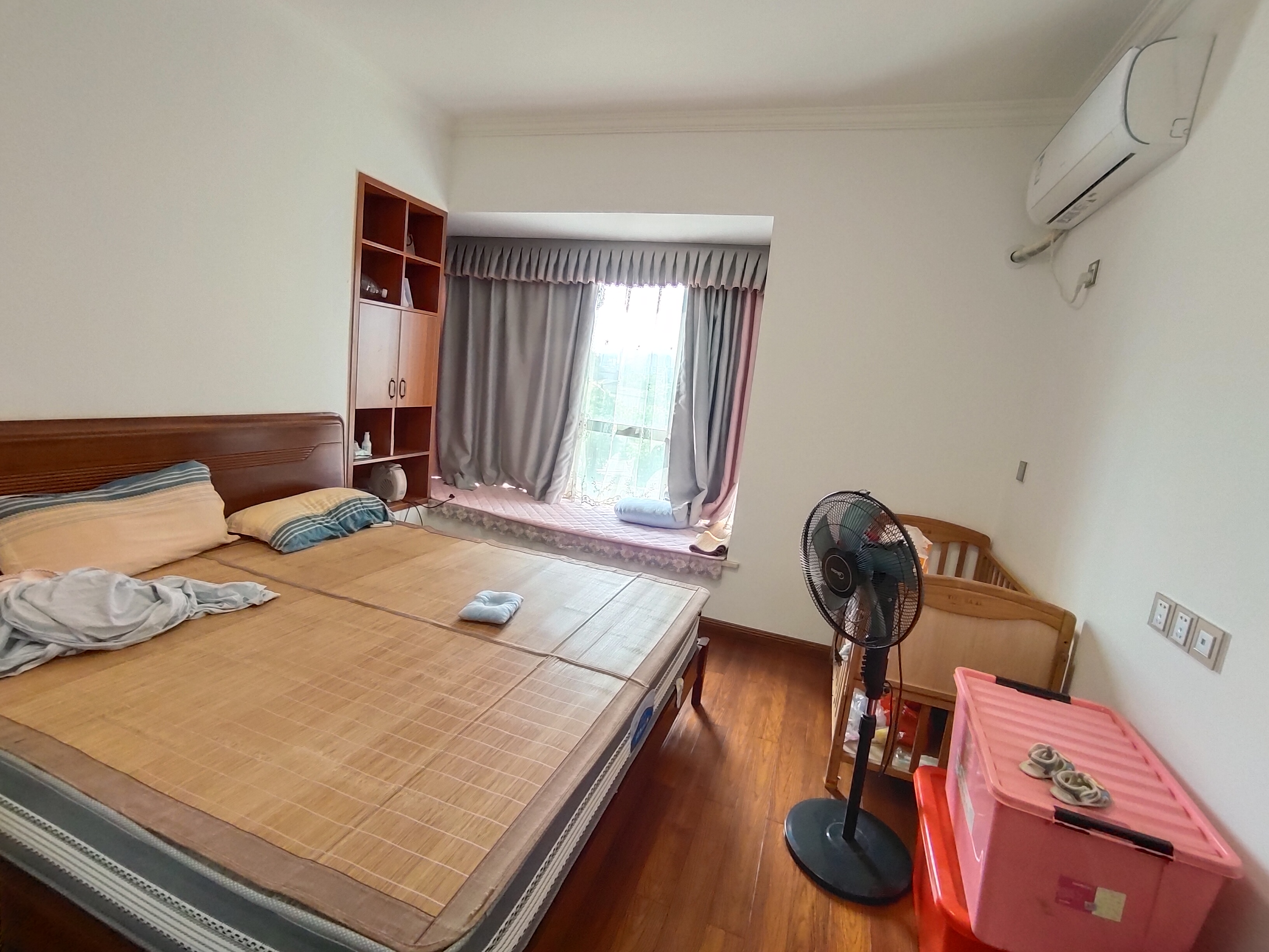 城发郦城 4室2厅2卫 80.0万 城发郦城 4室2厅2卫 80.0万室内图