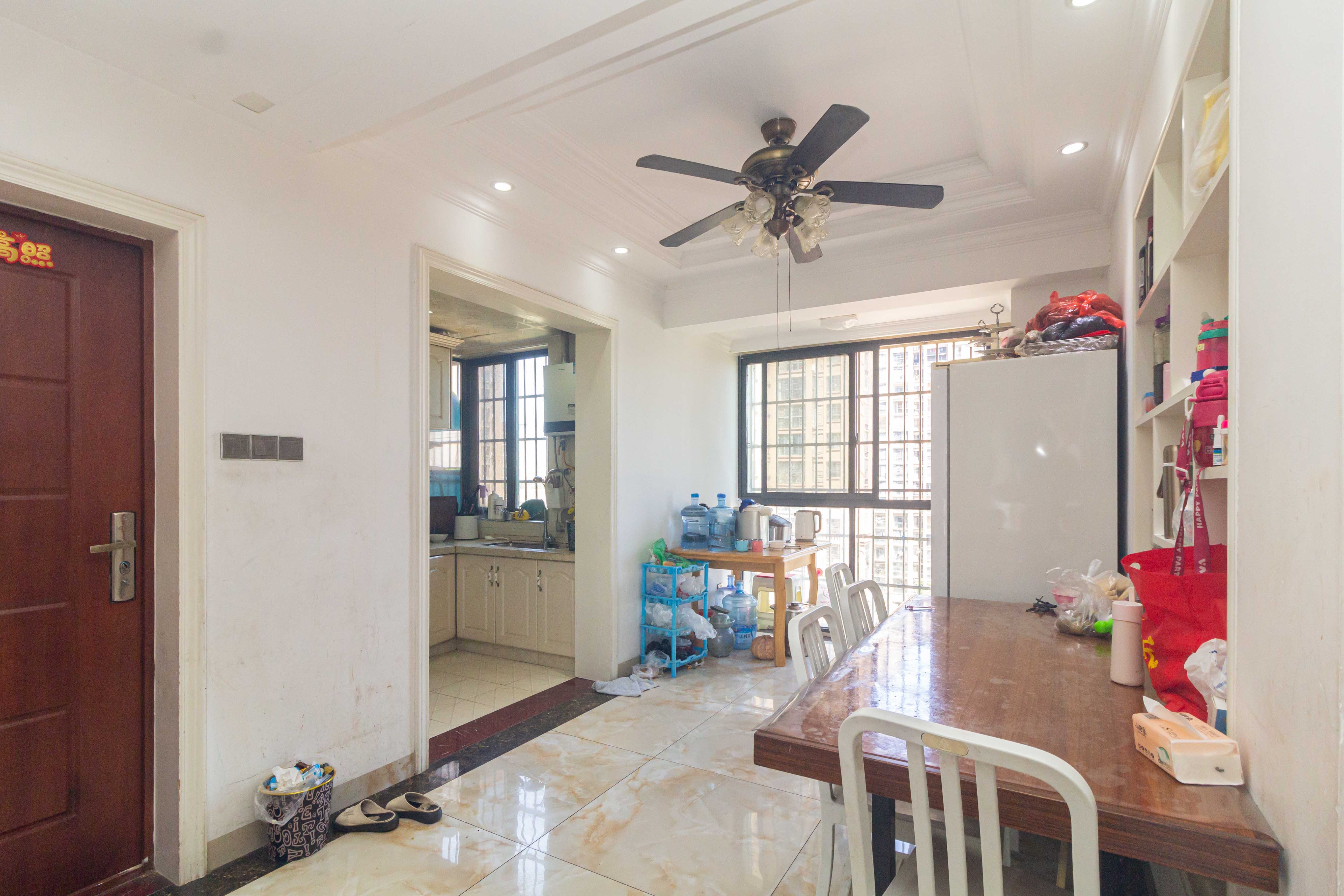 高林仕家 3室2厅1卫 88.0万 高林仕家 3室2厅1卫 88.0万客厅