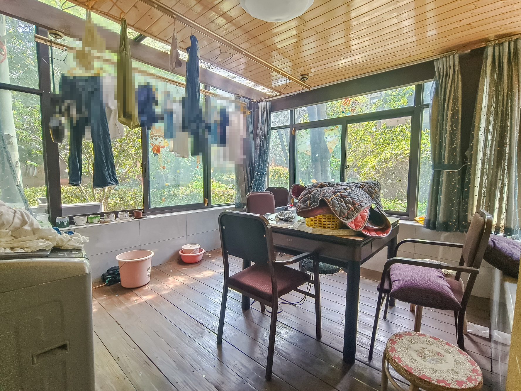 郡原居里 2室2厅1卫 70.0万 郡原居里 2室2厅1卫 70.0万阳台