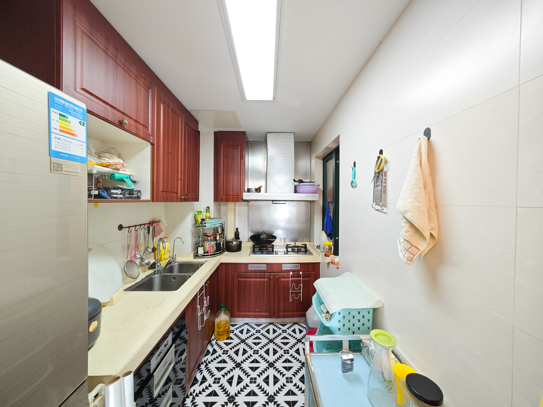 恒大城  2室2厅1卫    62.0万厨房