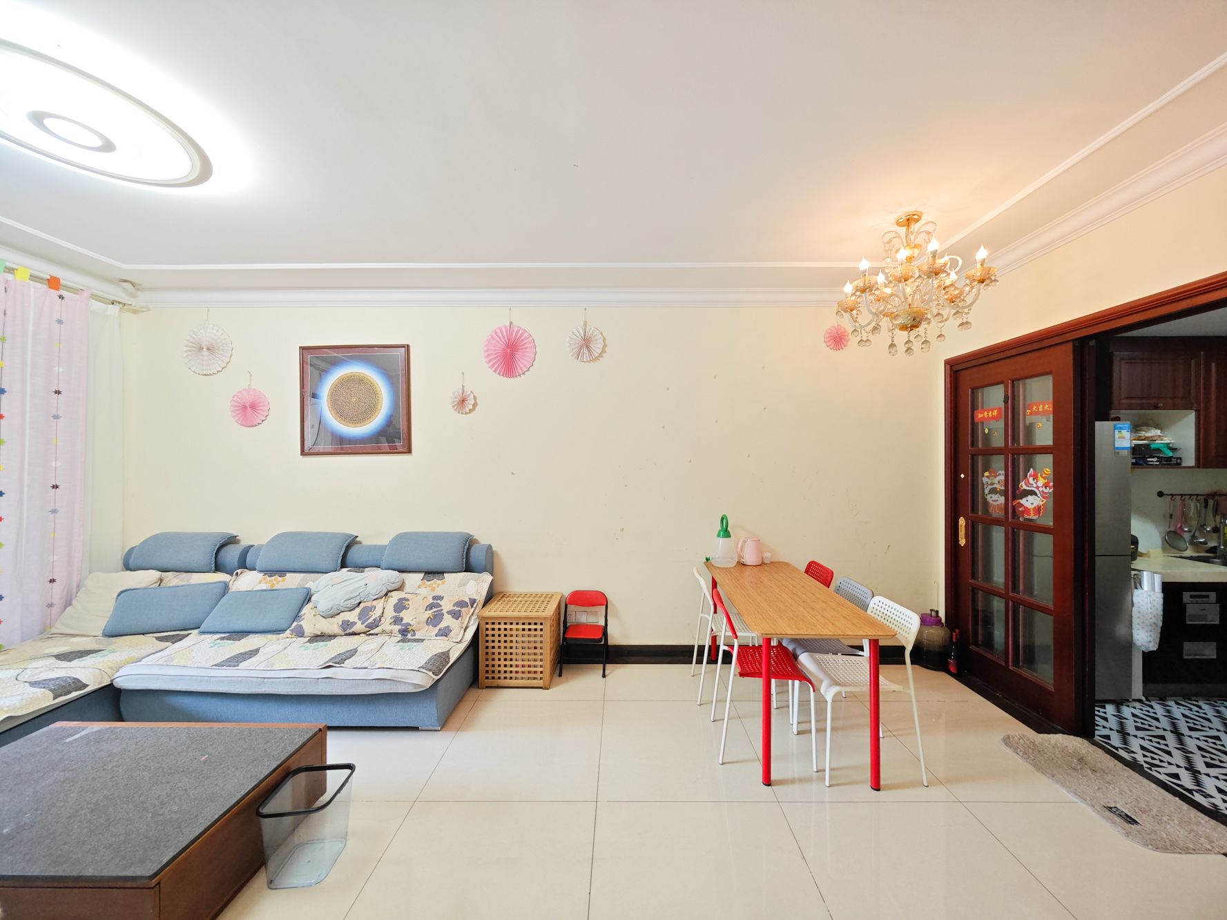 恒大城  2室2厅1卫    62.0万客厅