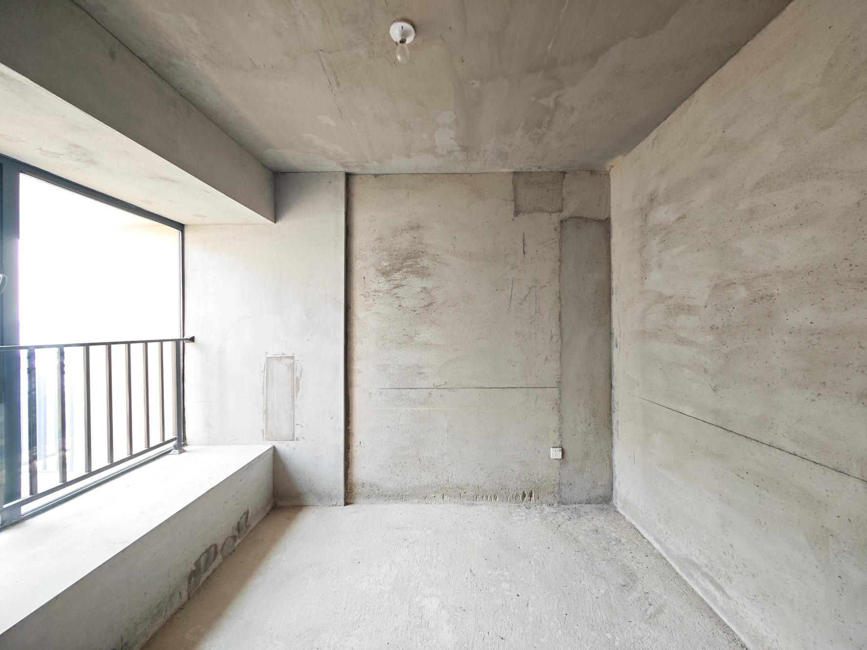中建嘉和城  3室2厅1卫   91.00万卧室