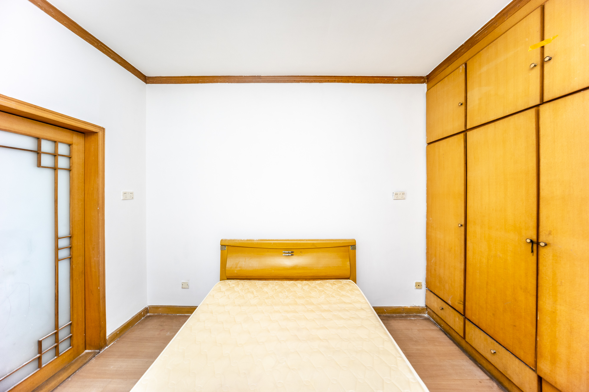 铜铝厂宿舍(白沙路461号) 2室2厅1卫 43.0万 铜铝厂宿舍(白沙路461号) 2室2厅1卫 43.0万卧室