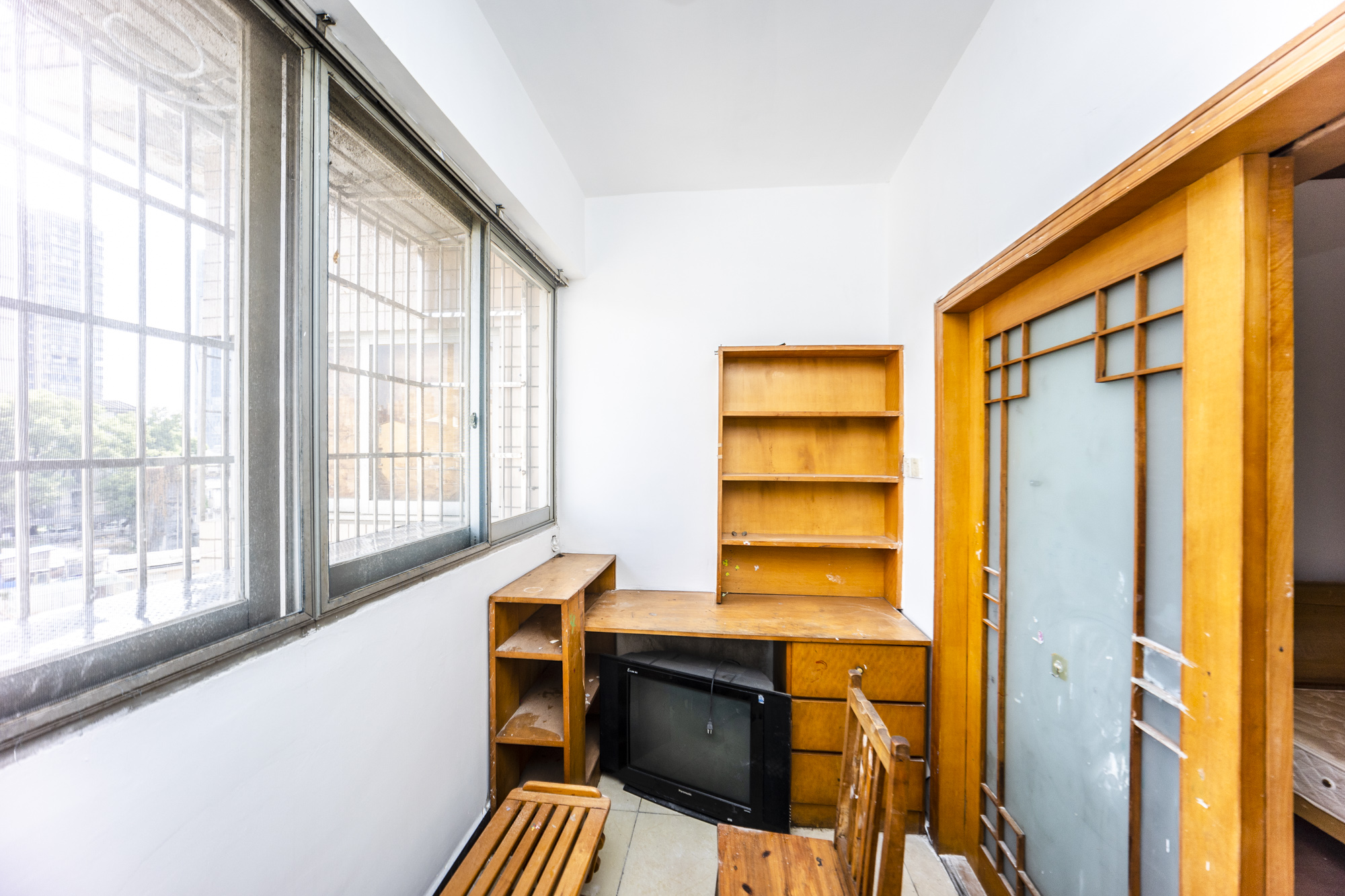 铜铝厂宿舍(白沙路461号) 2室2厅1卫 43.0万 铜铝厂宿舍(白沙路461号) 2室2厅1卫 43.0万阳台