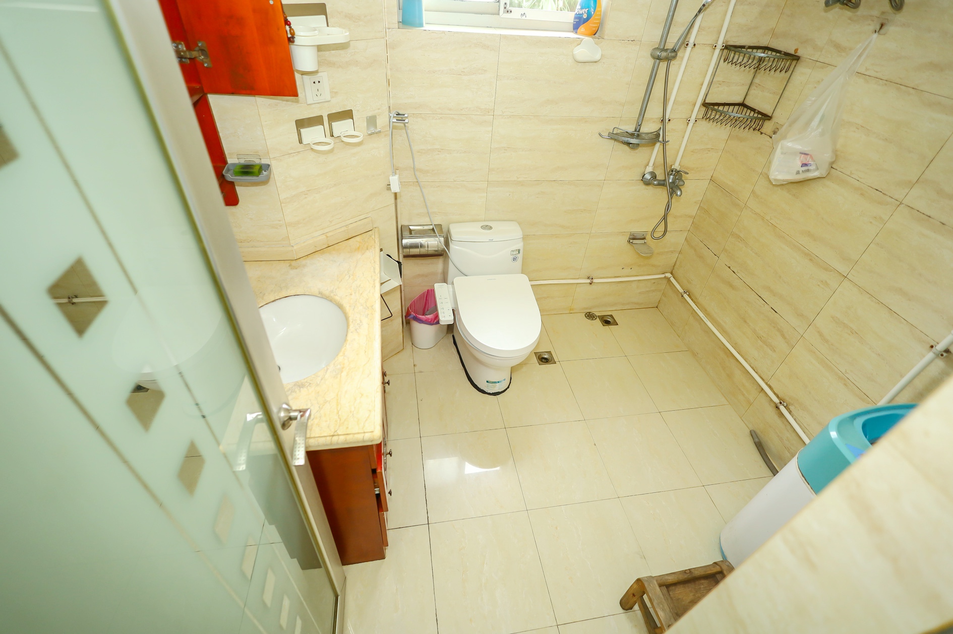 明城公寓  4室2厅2卫    82.5万 明城公寓  4室2厅2卫    82.5万卫生间