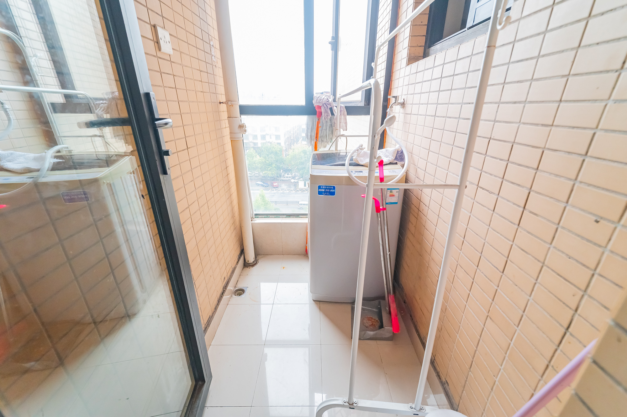 深业睿城  1室1厅1卫    38.0万 深业睿城  1室1厅1卫    38.0万厨房