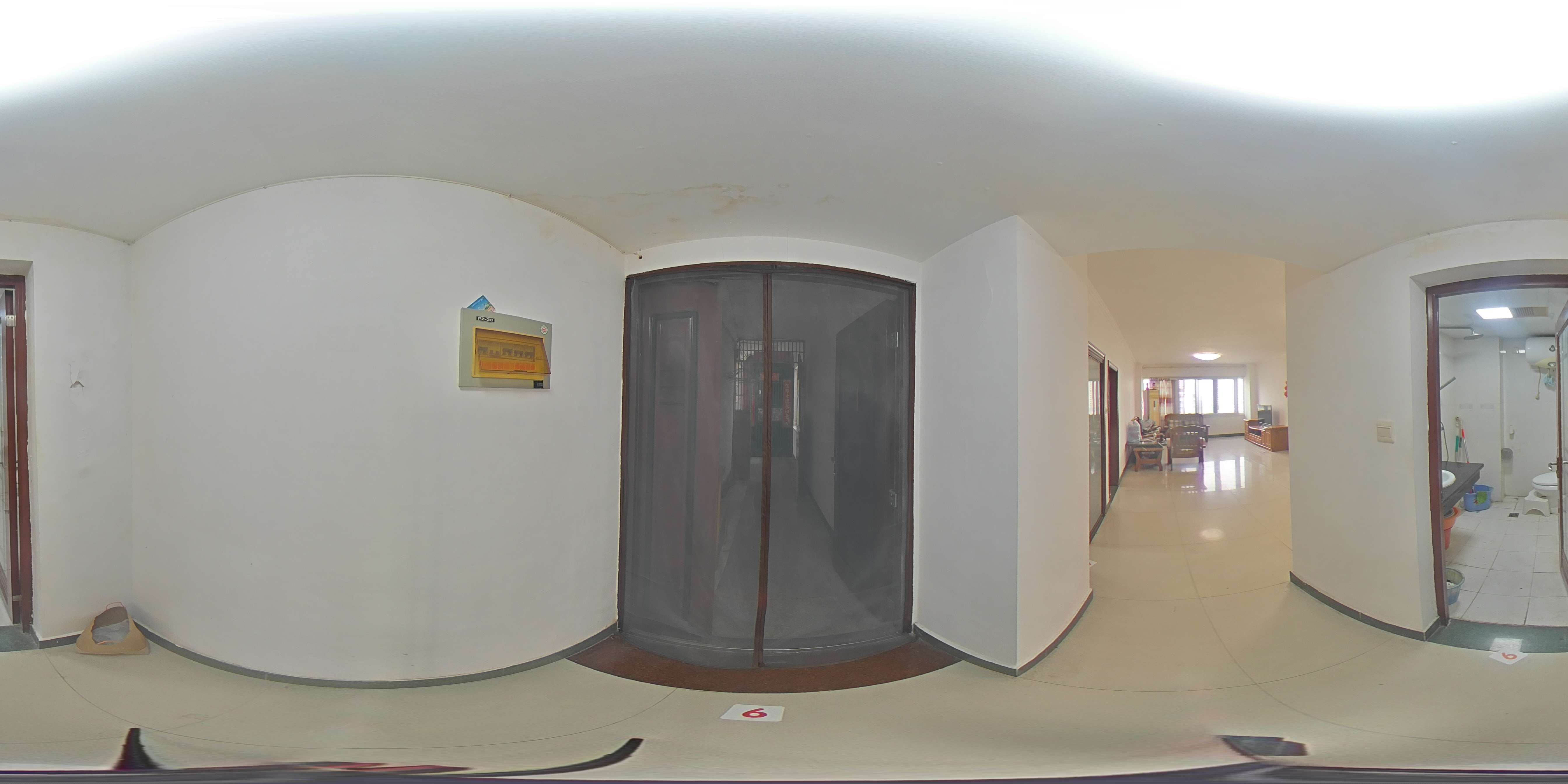 国贸大厦  3室2厅2卫    129.0万 国贸大厦  3室2厅2卫    129.0万其他