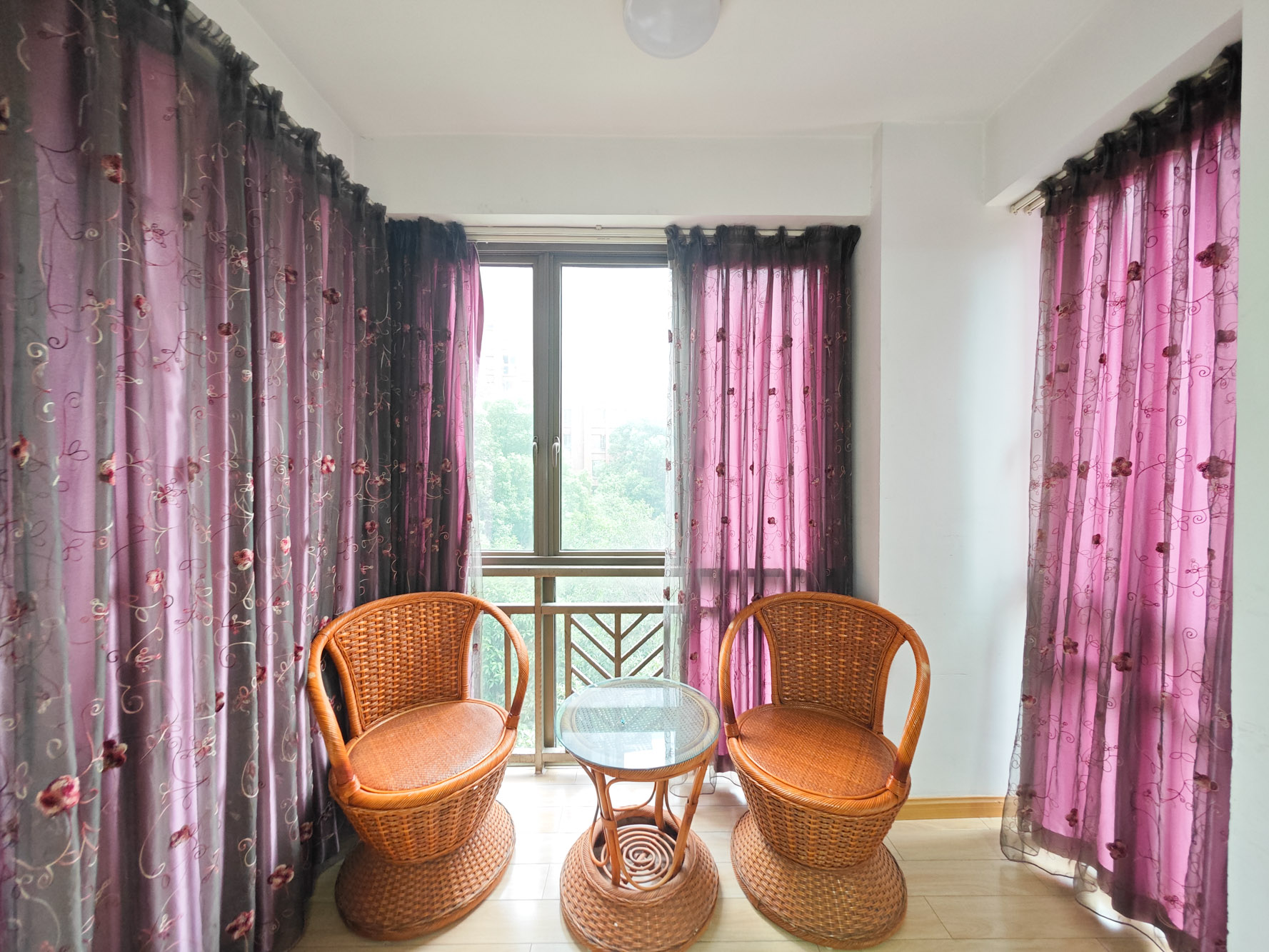 奥林匹克花园  3室2厅2卫   120.00万其他