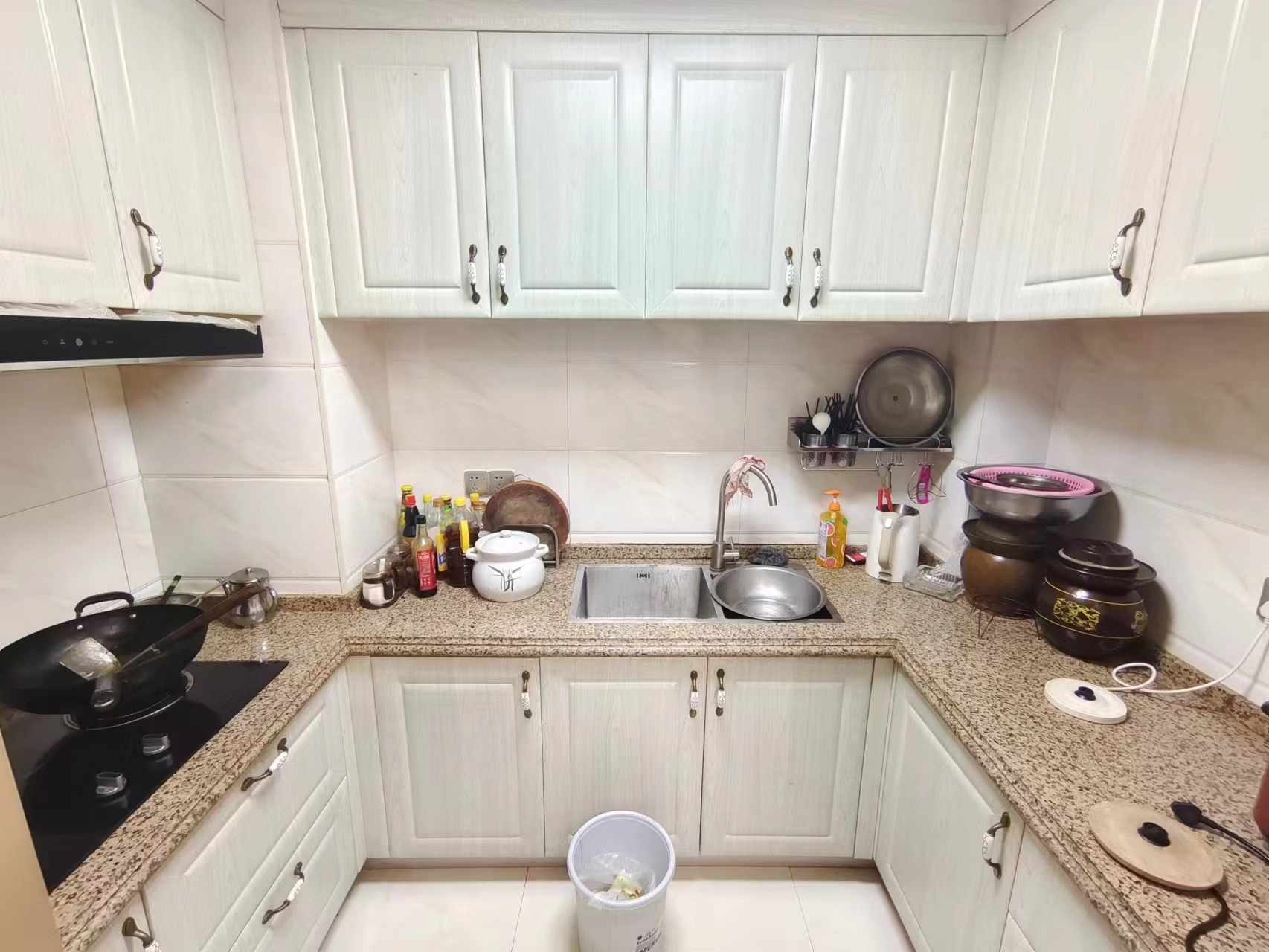 圣华名城建设北路110号 2室2厅1卫 30.0万 圣华名城建设北路110号 2室2厅1卫 30.0万室内图