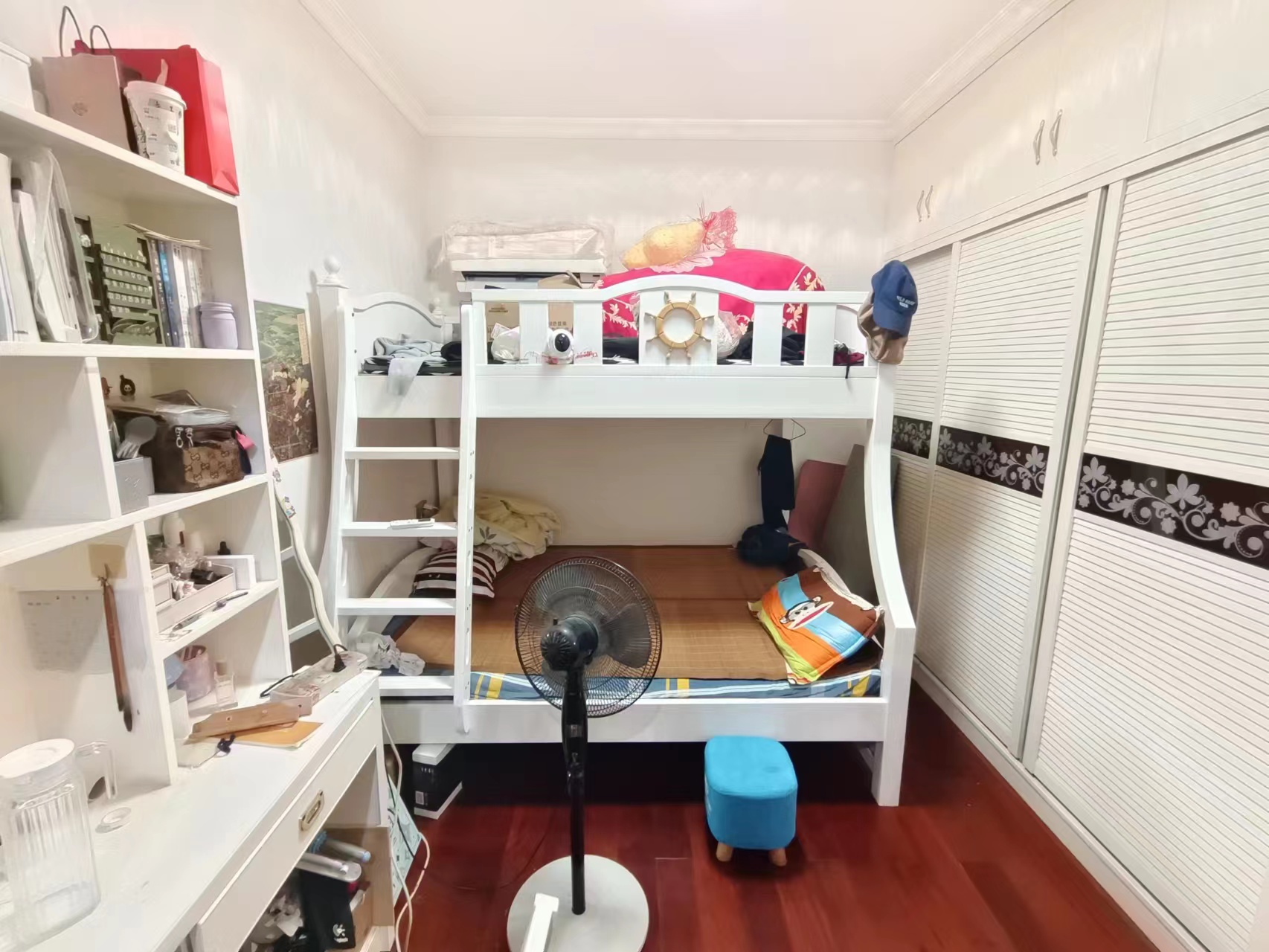 圣华名城建设北路110号 2室2厅1卫 30.0万 圣华名城建设北路110号 2室2厅1卫 30.0万室内图