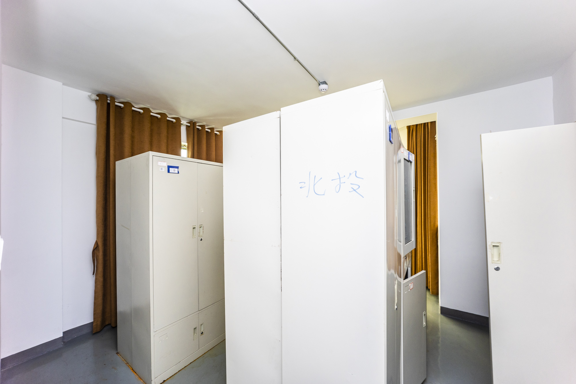 新大新  3室2厅1卫   135.00万其他