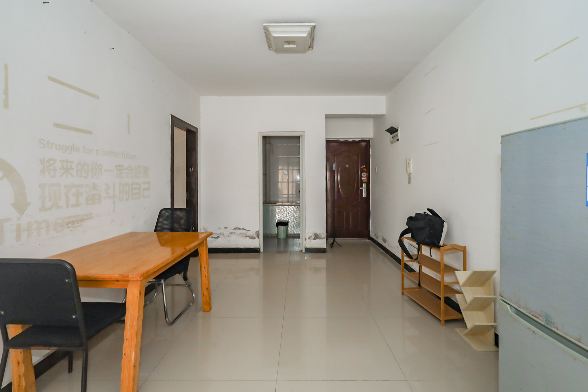 诚兴园 3室2厅1卫 83.0万 诚兴园 3室2厅1卫 83.0万客厅