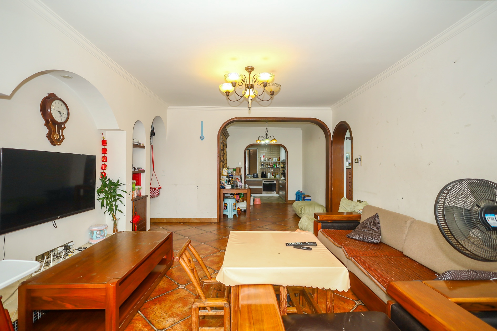 高林金三华邸 3室2厅2卫 66.0万 高林金三华邸 3室2厅2卫 66.0万客厅