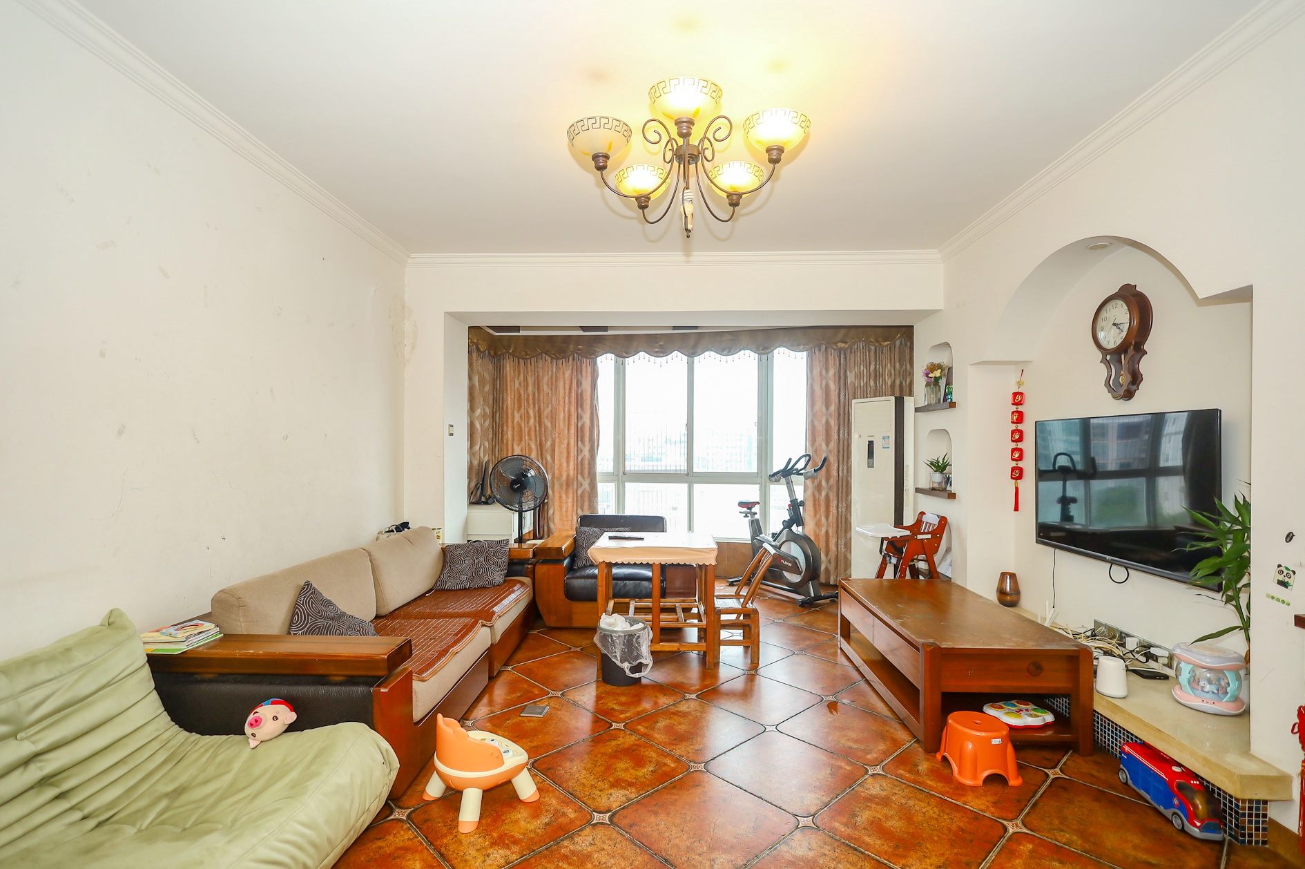 高林金三华邸 3室2厅2卫 66.0万 高林金三华邸 3室2厅2卫 66.0万客厅