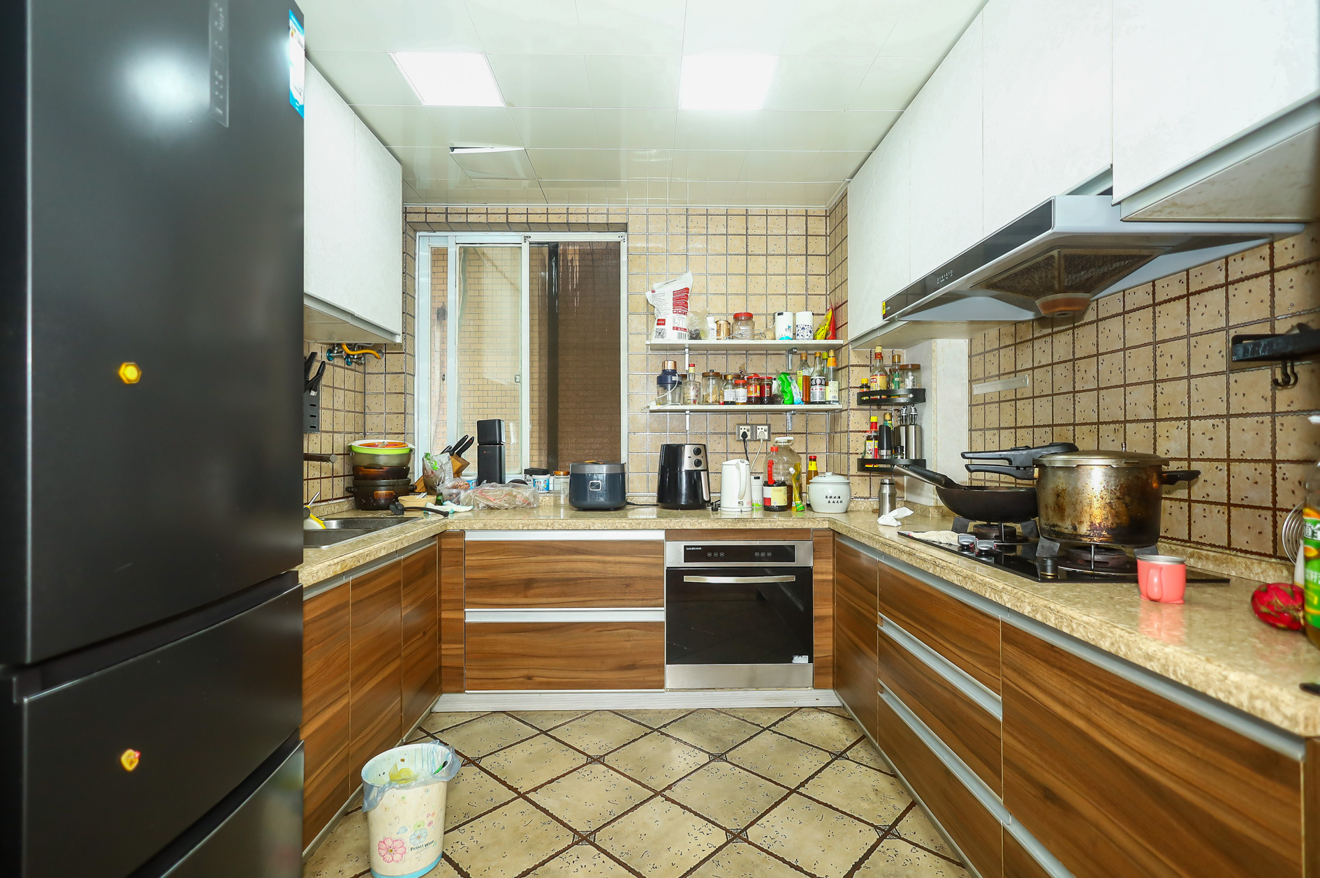 高林金三华邸 3室2厅2卫 66.0万 高林金三华邸 3室2厅2卫 66.0万厨房