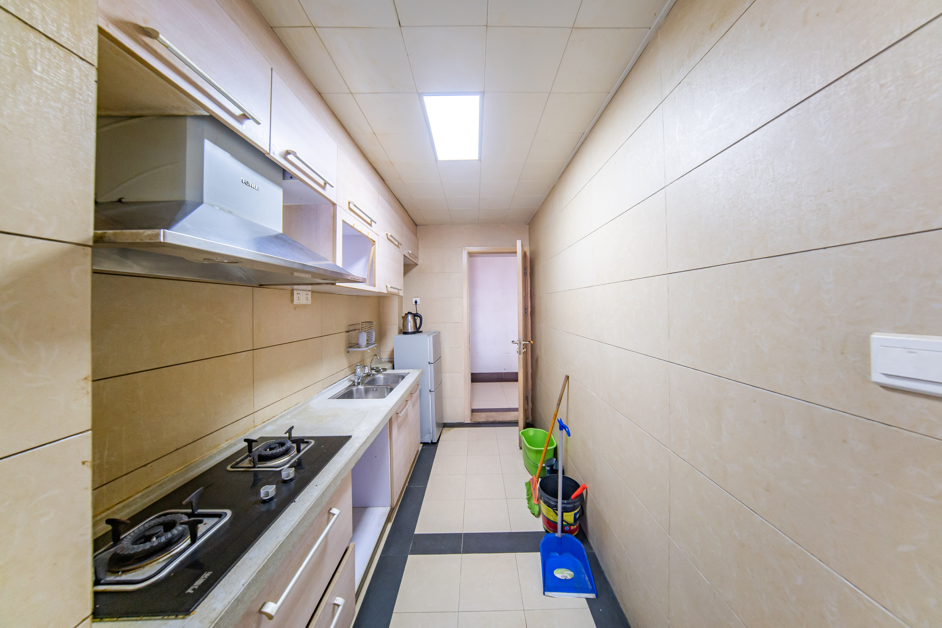 江山帝景雅典 3室2厅1卫 95.0万 江山帝景雅典 3室2厅1卫 95.0万厨房