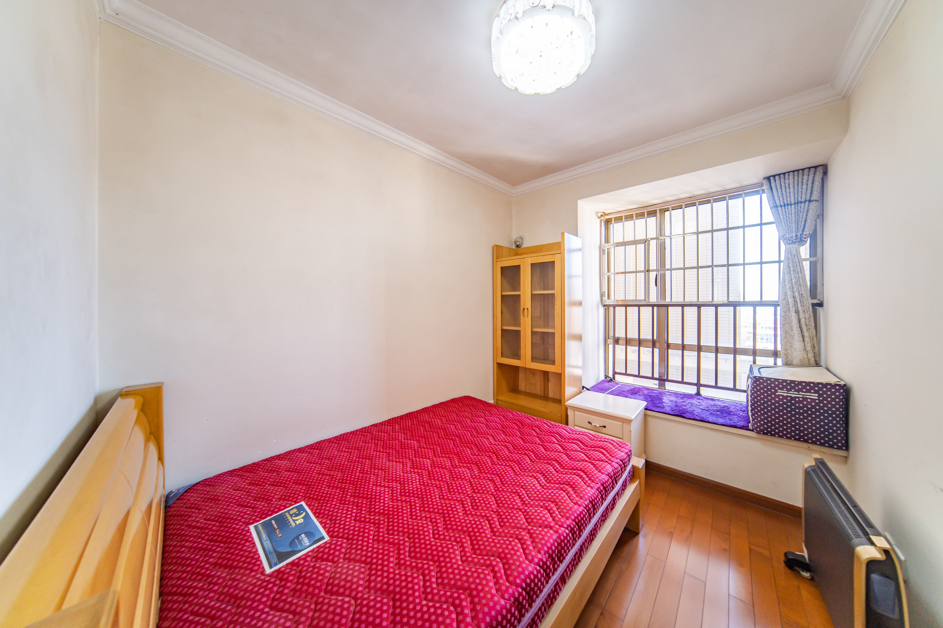 江山帝景雅典 3室2厅1卫 95.0万 江山帝景雅典 3室2厅1卫 95.0万卧室