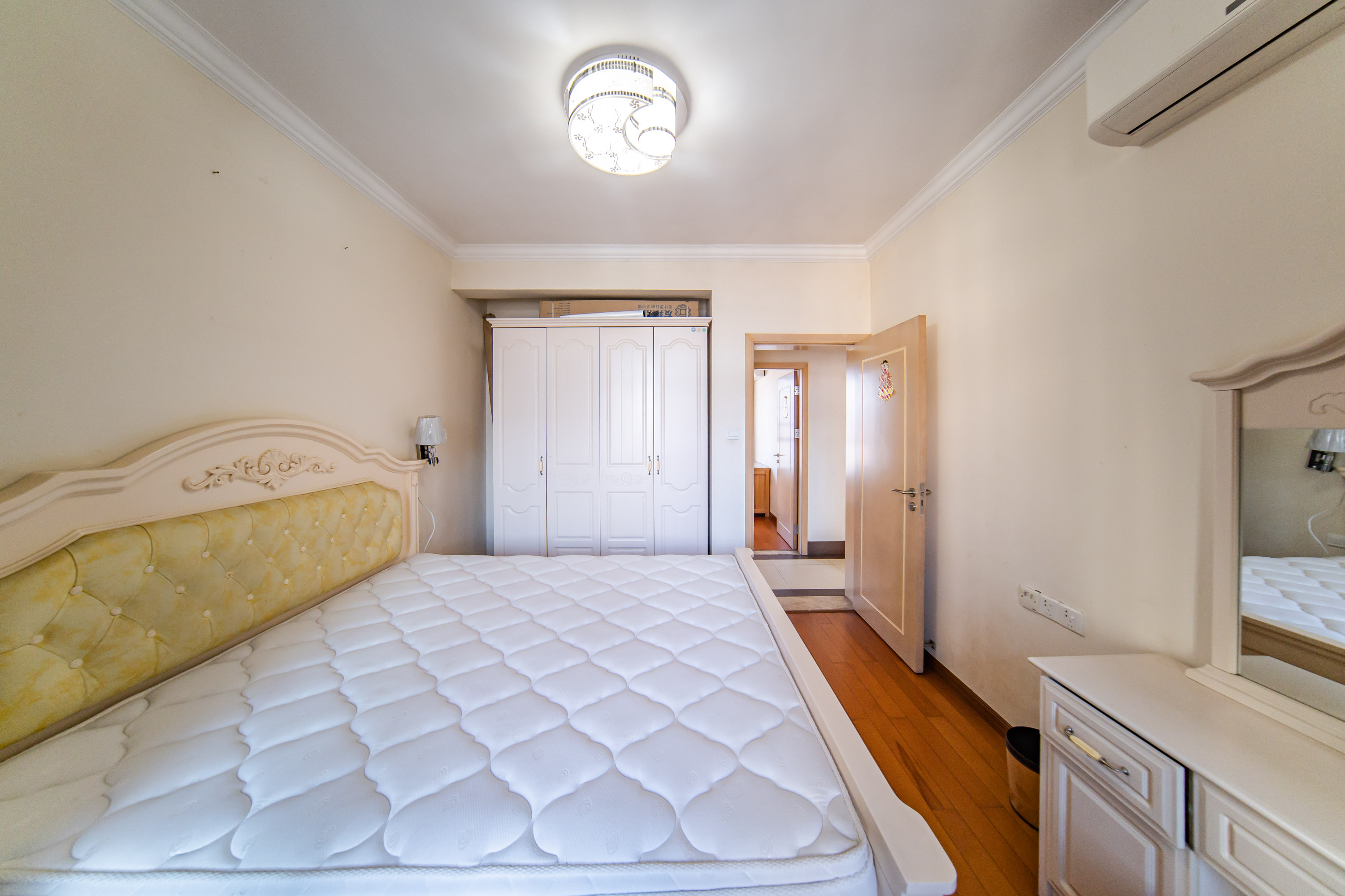 江山帝景雅典 3室2厅1卫 95.0万 江山帝景雅典 3室2厅1卫 95.0万卧室