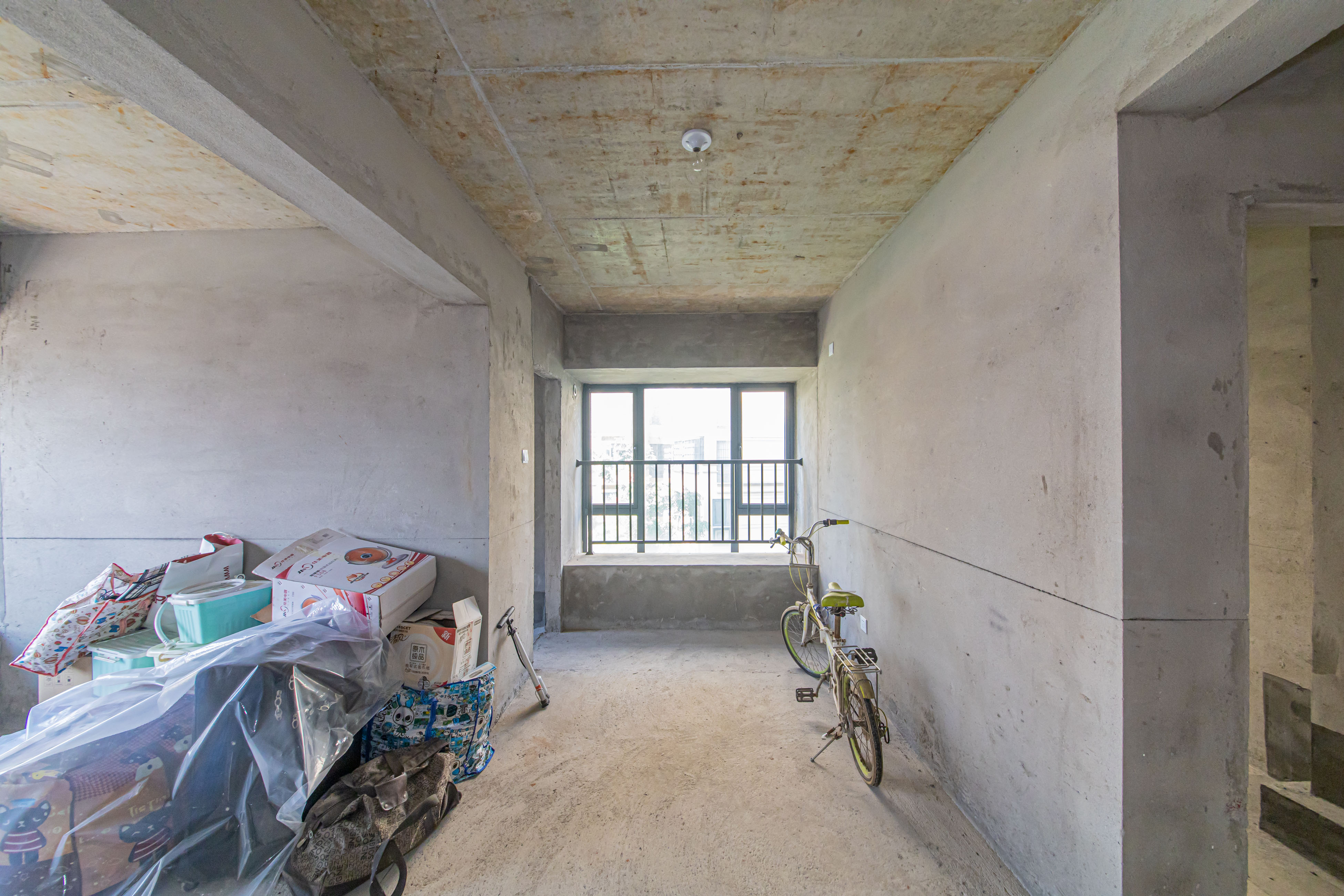 中建芙蓉嘉苑  1室1厅1卫   37.00万客厅