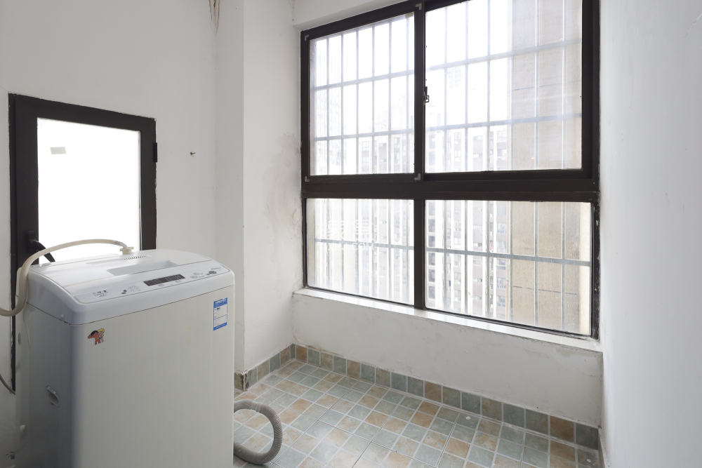 綠地中央廣場  3室2廳1衛(wèi)   139.00萬